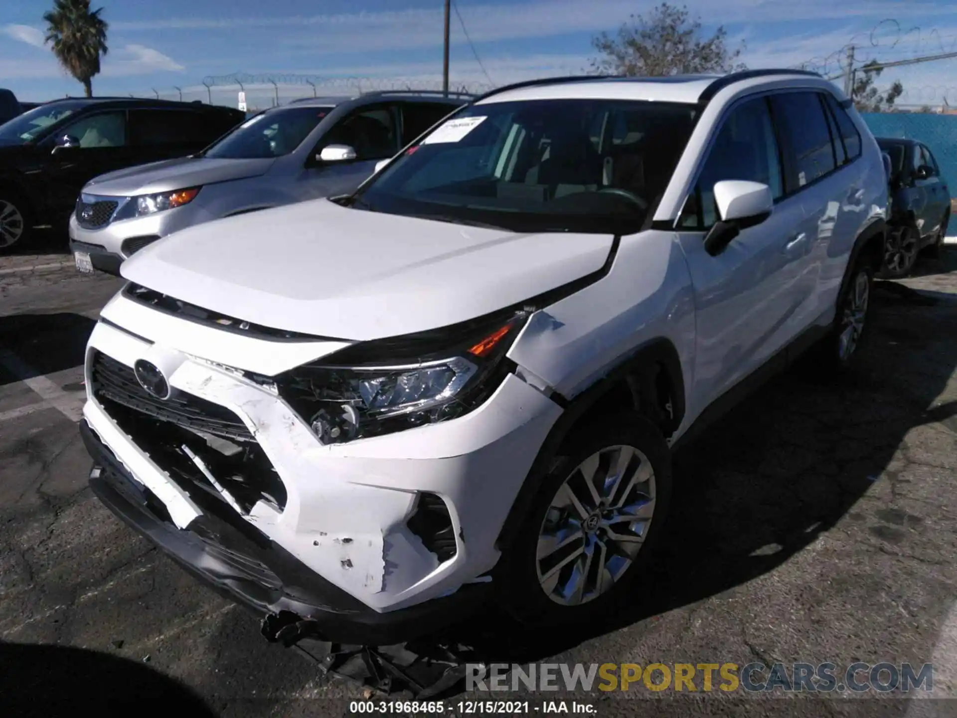 2 Photograph of a damaged car 2T3C1RFV5LW068571 TOYOTA RAV4 2020