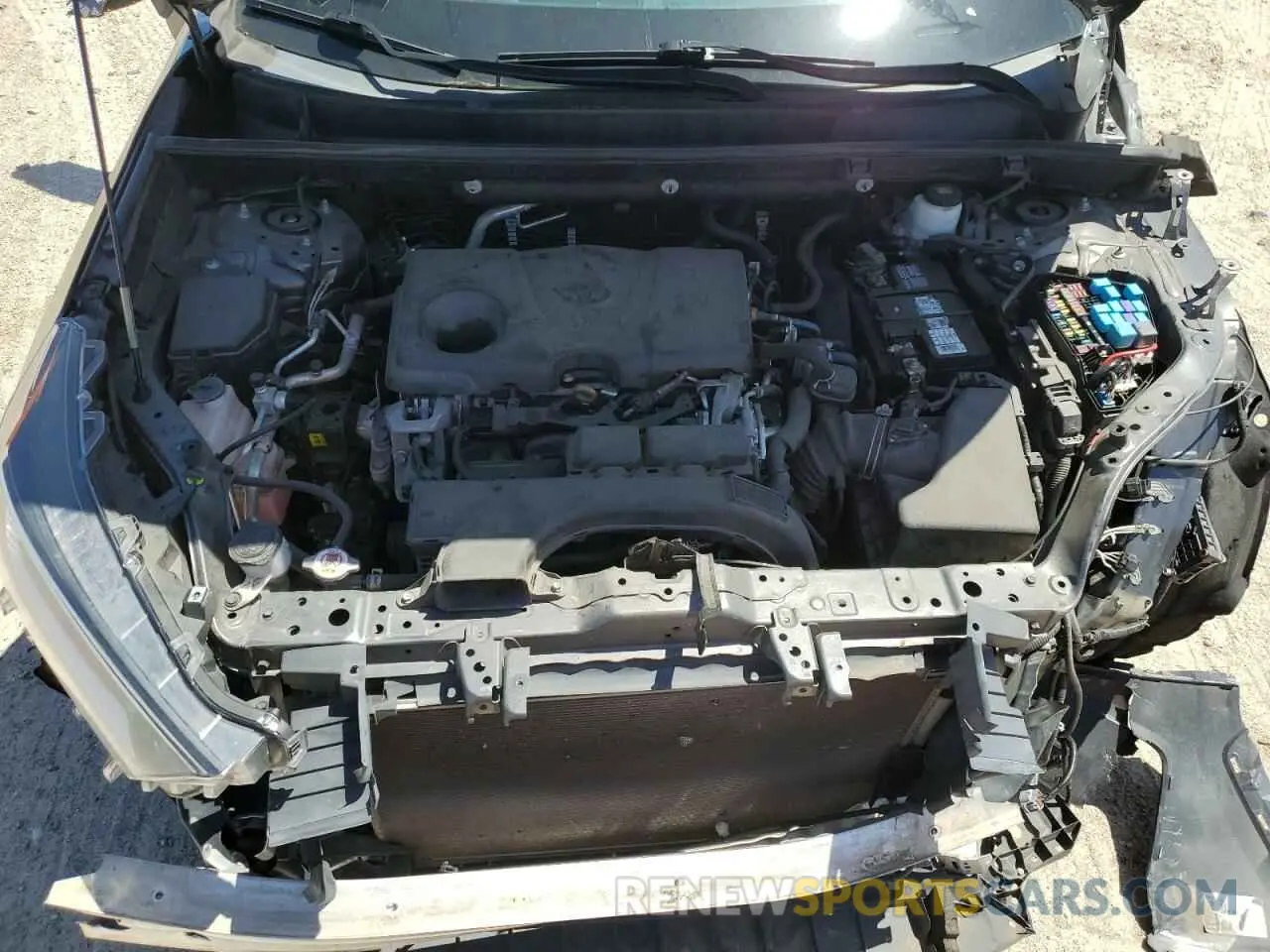 12 Photograph of a damaged car 2T3C1RFV6LC042773 TOYOTA RAV4 2020