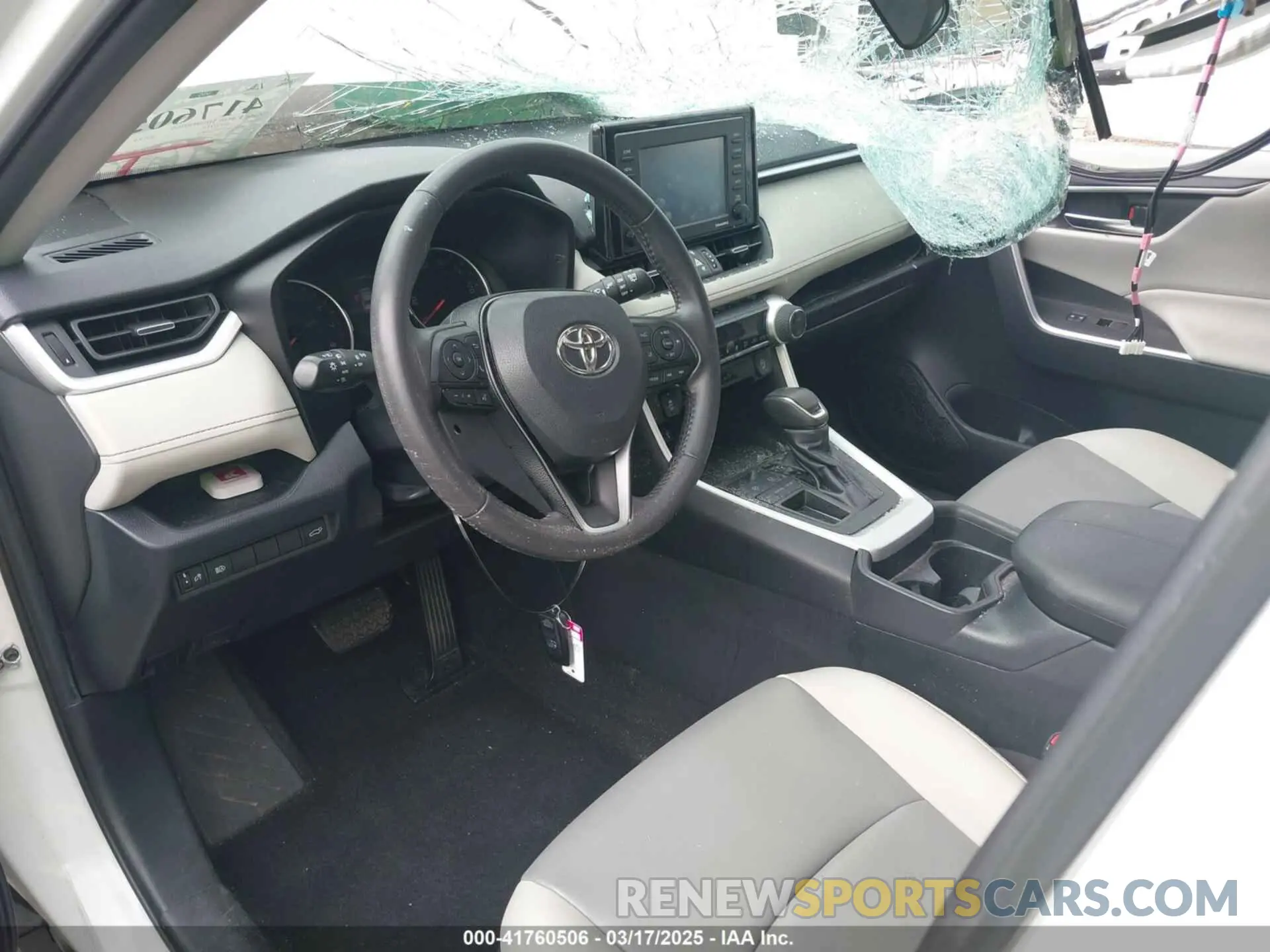 5 Photograph of a damaged car 2T3C1RFV7LC039820 TOYOTA RAV4 2020
