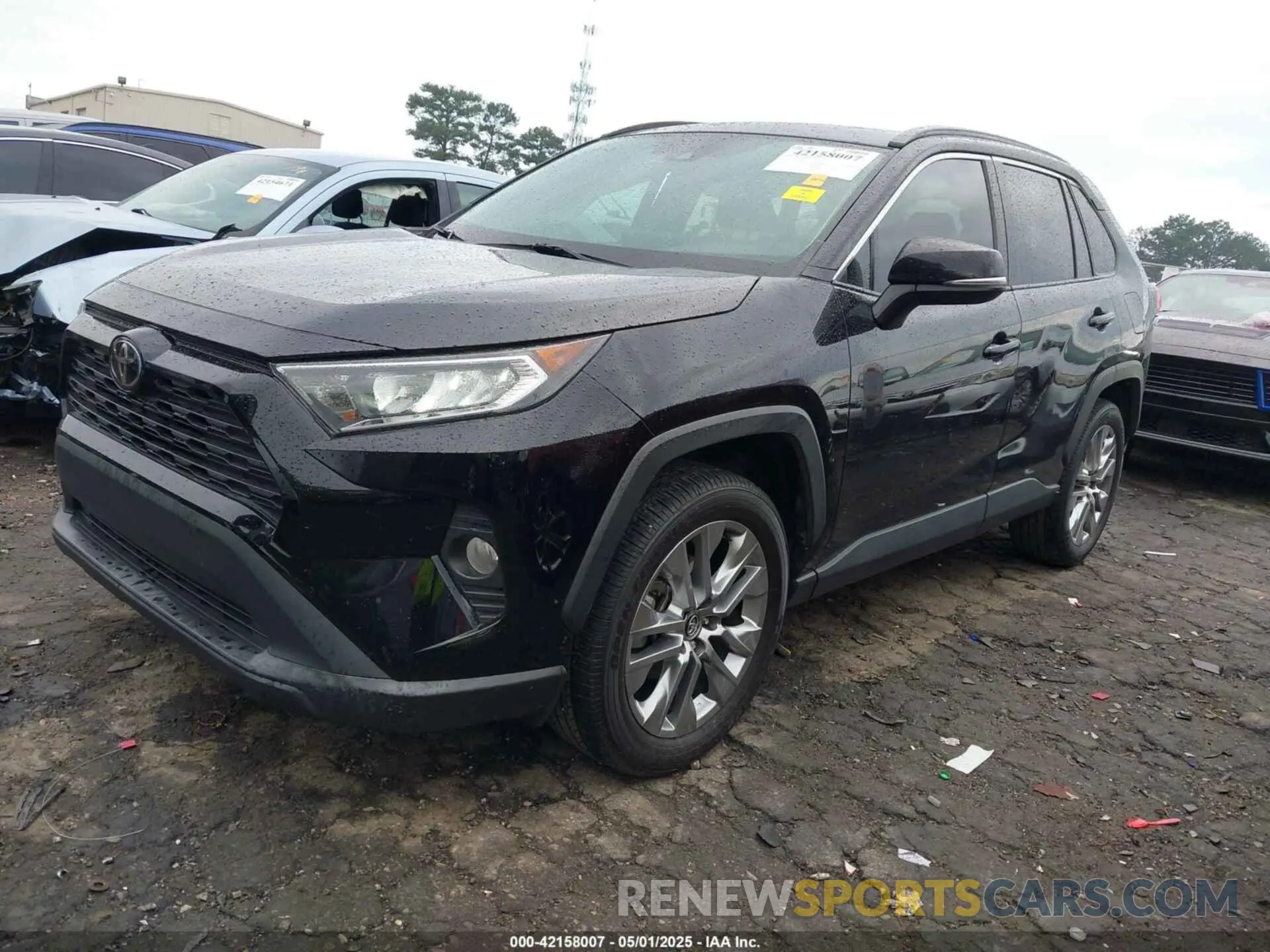 2 Photograph of a damaged car 2T3C1RFV7LC060540 TOYOTA RAV4 2020