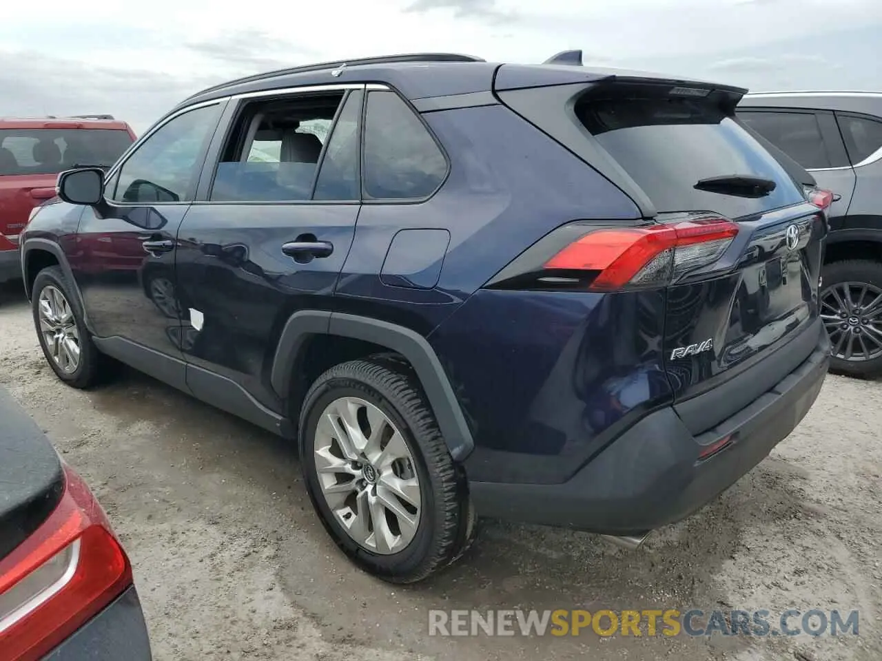 2 Photograph of a damaged car 2T3C1RFV7LC071828 TOYOTA RAV4 2020