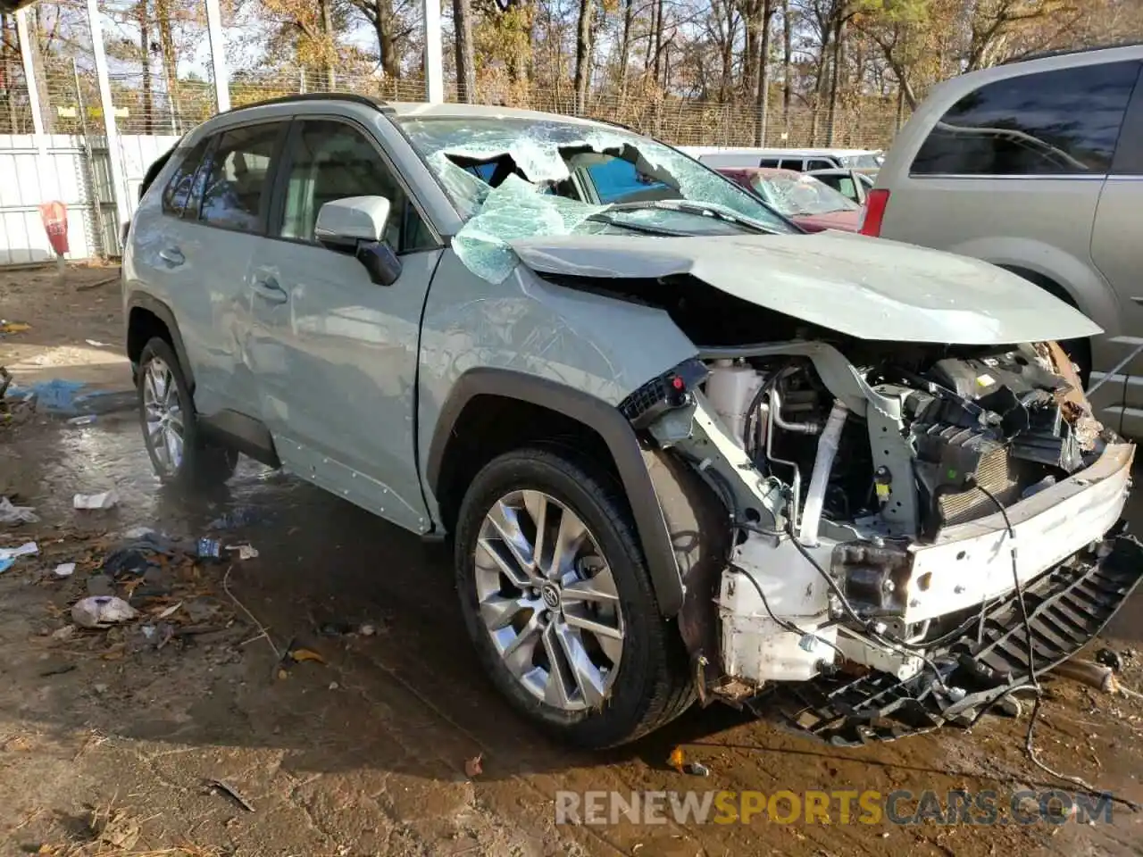 4 Photograph of a damaged car 2T3C1RFV8LC054925 TOYOTA RAV4 2020