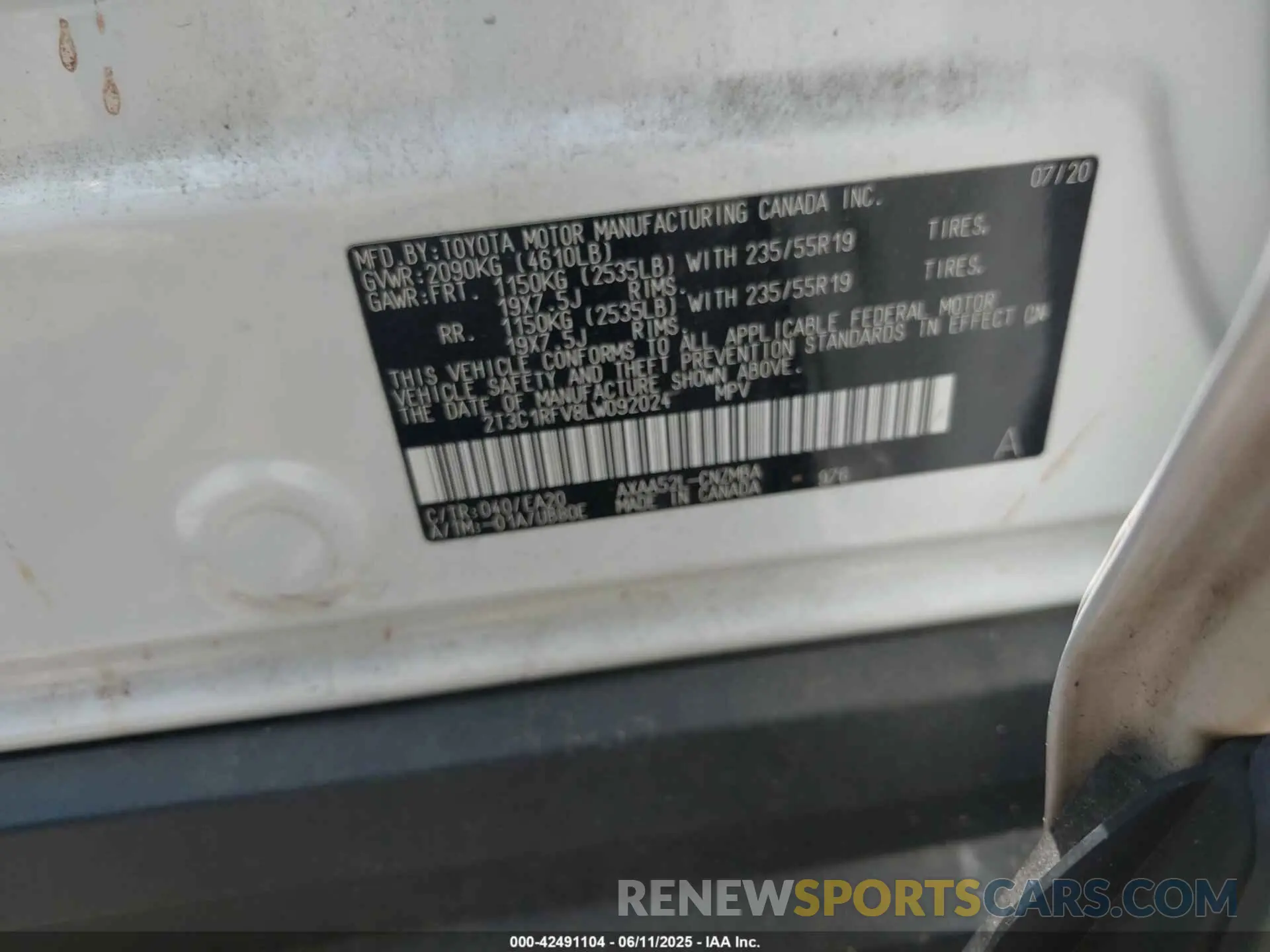 9 Photograph of a damaged car 2T3C1RFV8LW092024 TOYOTA RAV4 2020