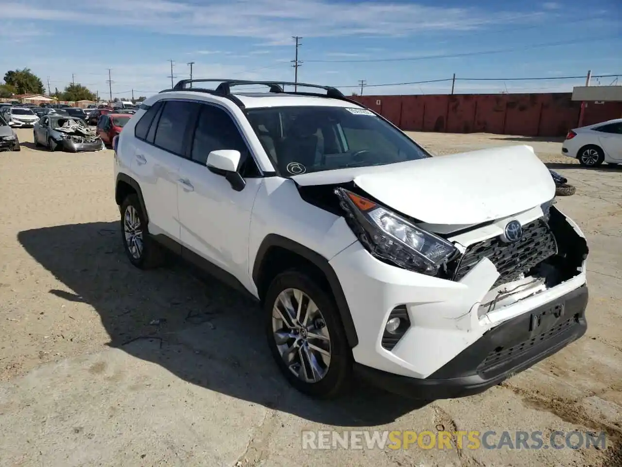 1 Photograph of a damaged car 2T3C1RFV9LW073529 TOYOTA RAV4 2020