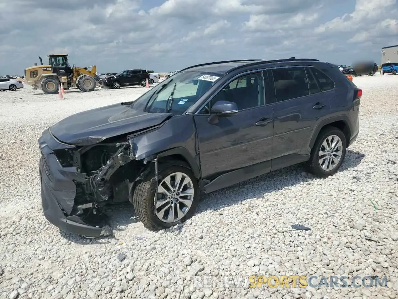 1 Photograph of a damaged car 2T3C1RFV9LW086698 TOYOTA RAV4 2020