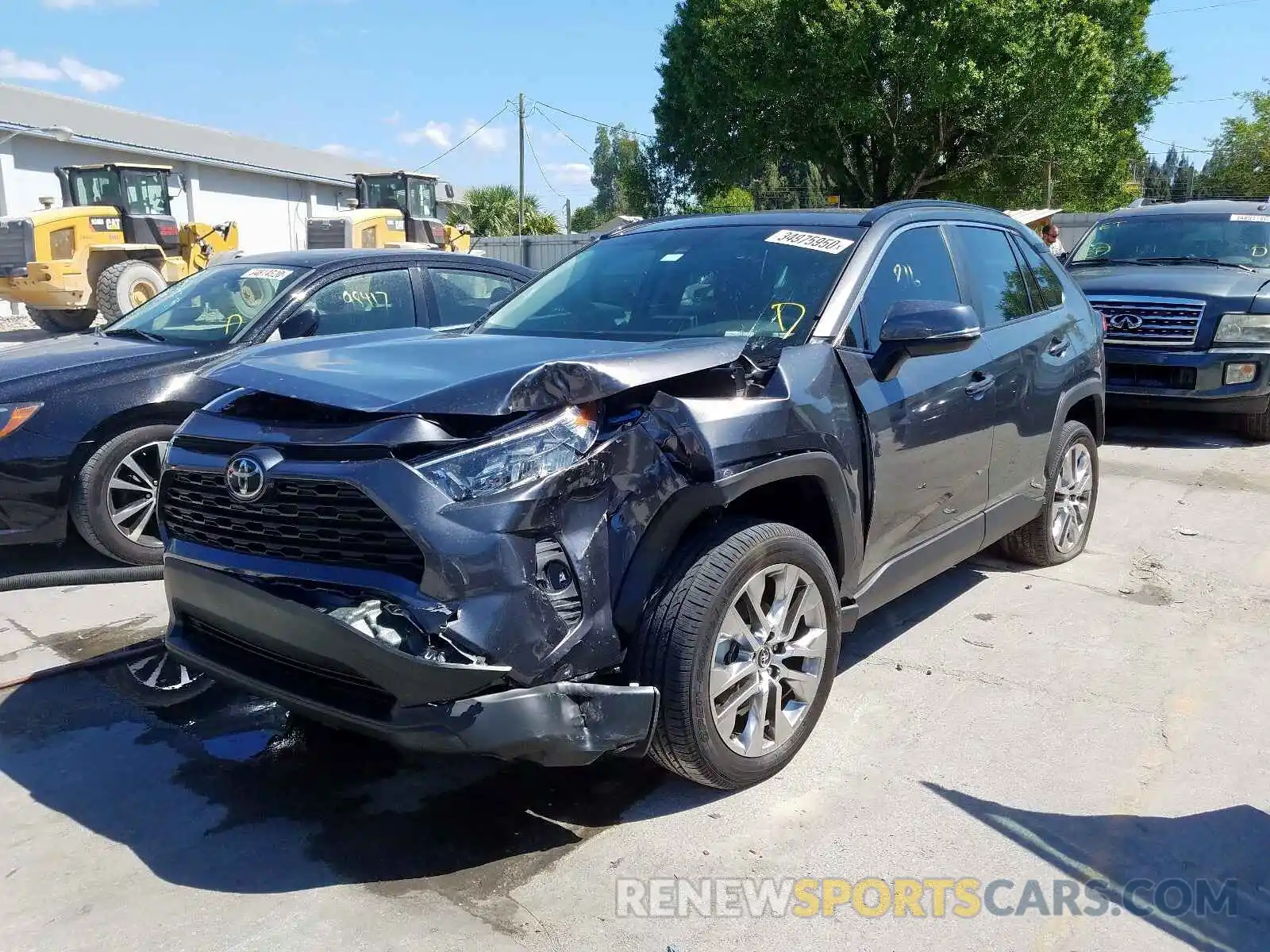 2 Photograph of a damaged car 2T3C1RFVXLC058412 TOYOTA RAV4 2020