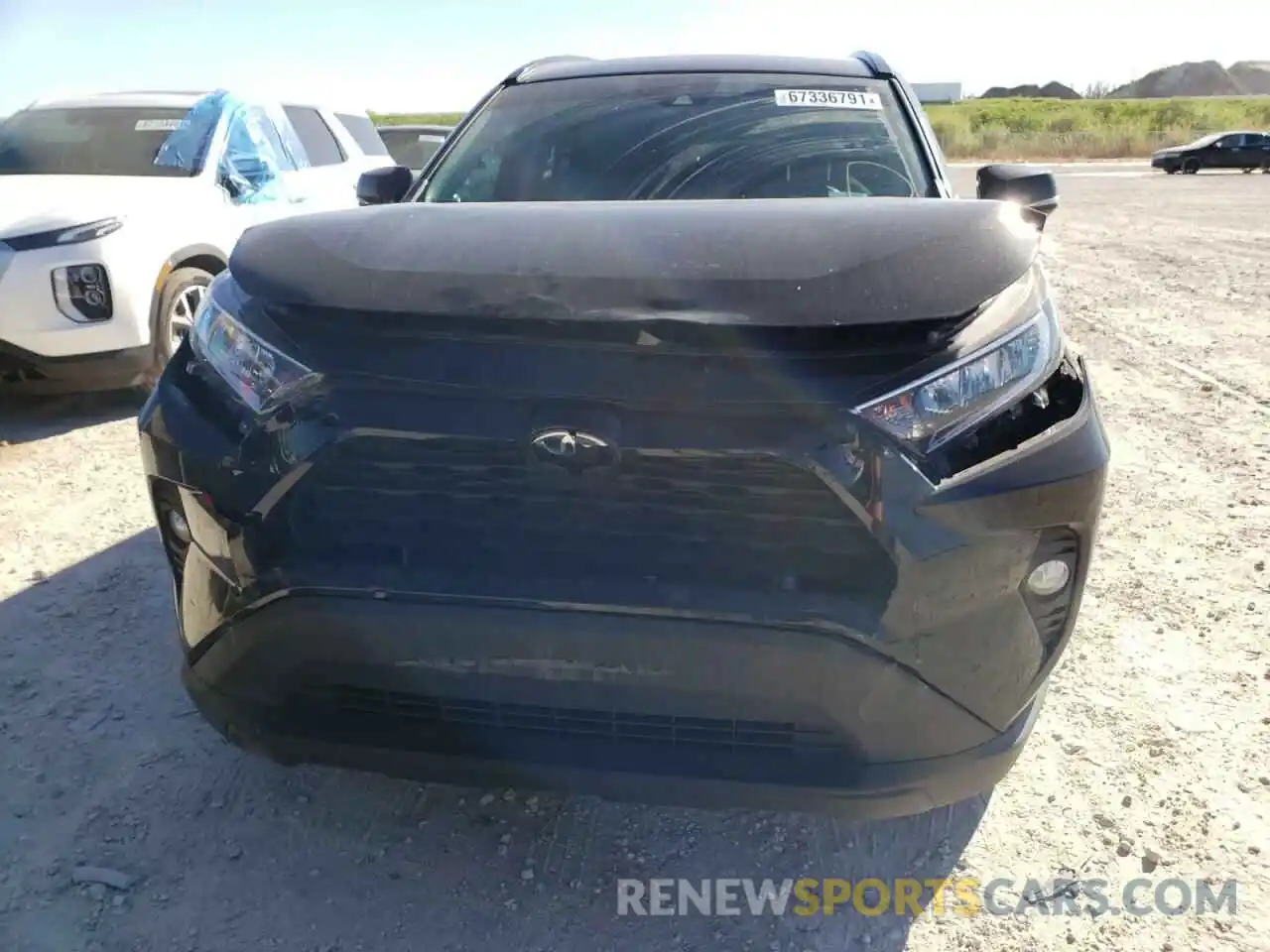 9 Photograph of a damaged car 2T3C1RFVXLC072942 TOYOTA RAV4 2020