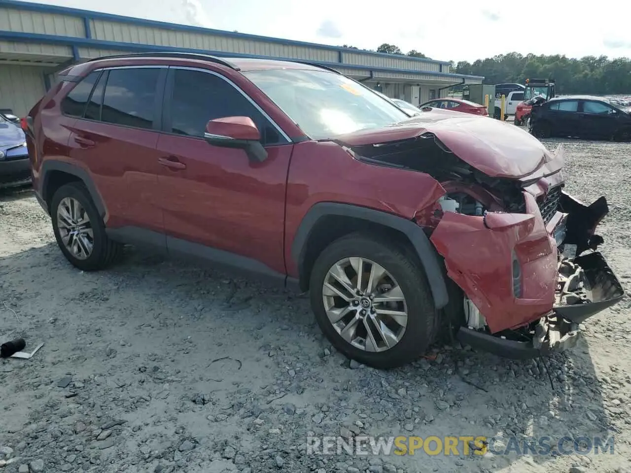 4 Photograph of a damaged car 2T3C1RFVXLC078904 TOYOTA RAV4 2020