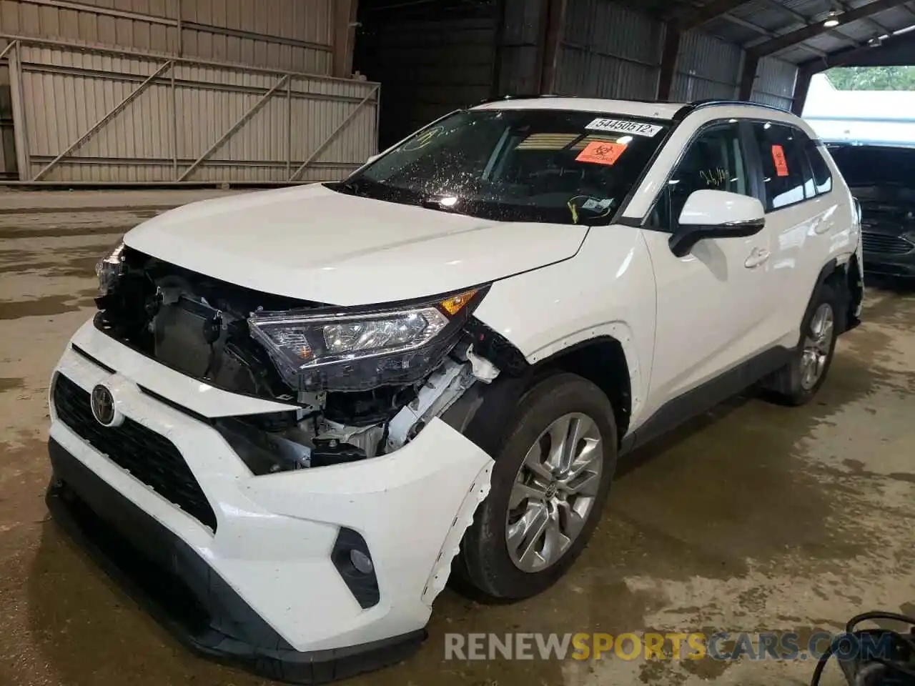 2 Photograph of a damaged car 2T3C1RFVXLW076486 TOYOTA RAV4 2020