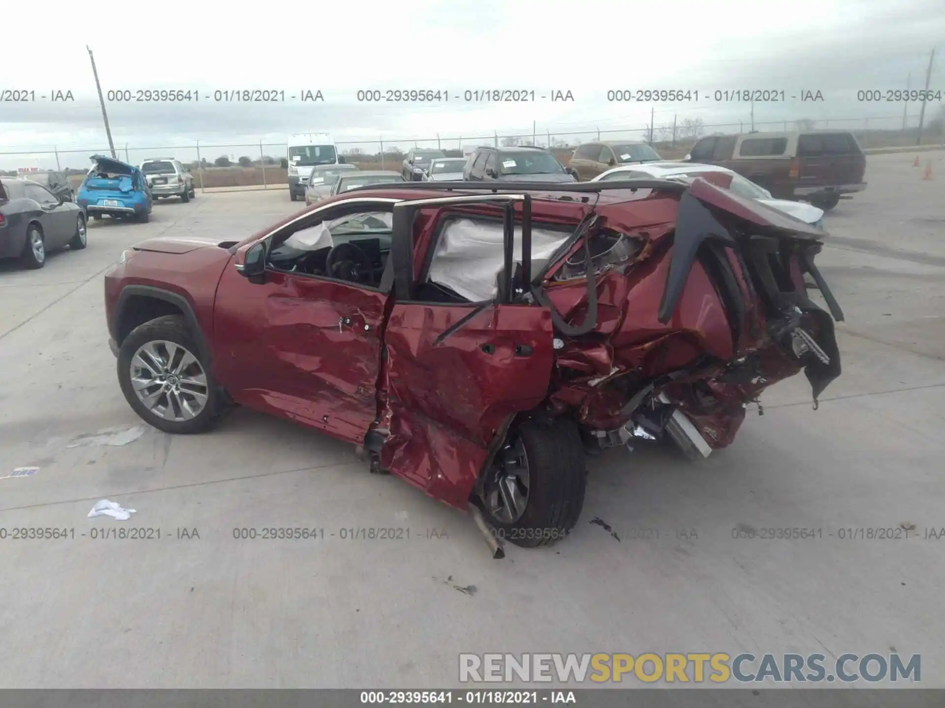 3 Photograph of a damaged car 2T3C1RFVXLW079470 TOYOTA RAV4 2020