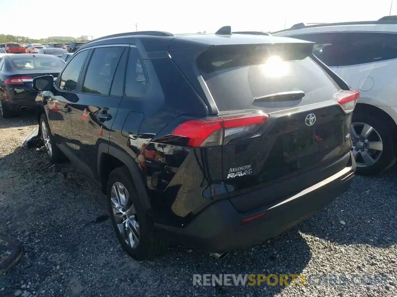 3 Photograph of a damaged car 2T3C1RFVXLW093062 TOYOTA RAV4 2020