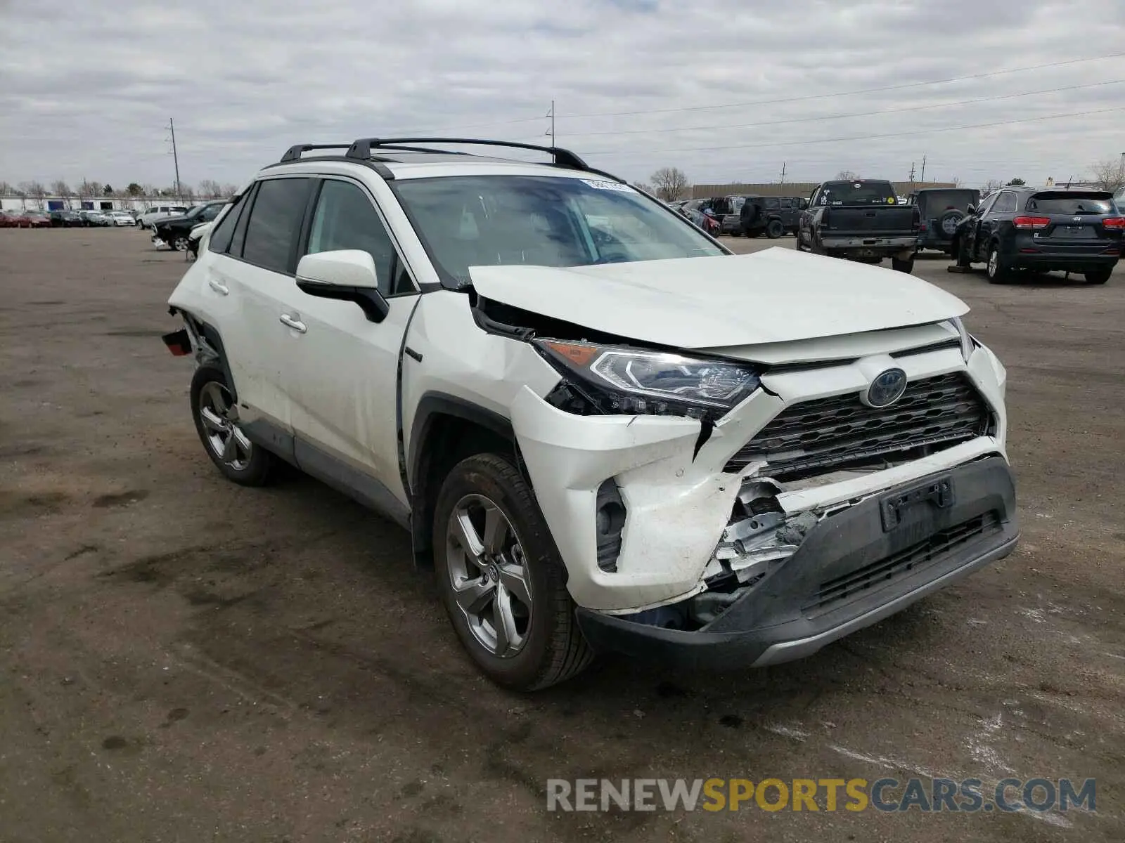1 Photograph of a damaged car 2T3DWRFV2LW059980 TOYOTA RAV4 2020