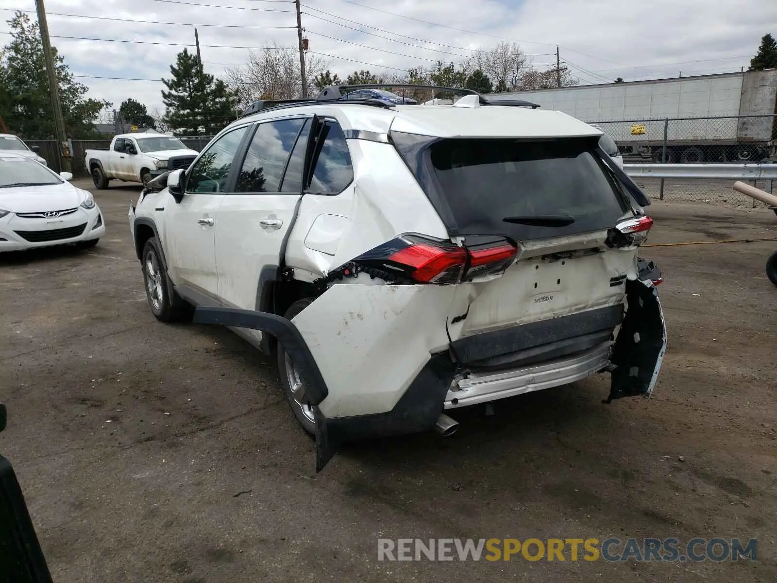 3 Photograph of a damaged car 2T3DWRFV2LW059980 TOYOTA RAV4 2020