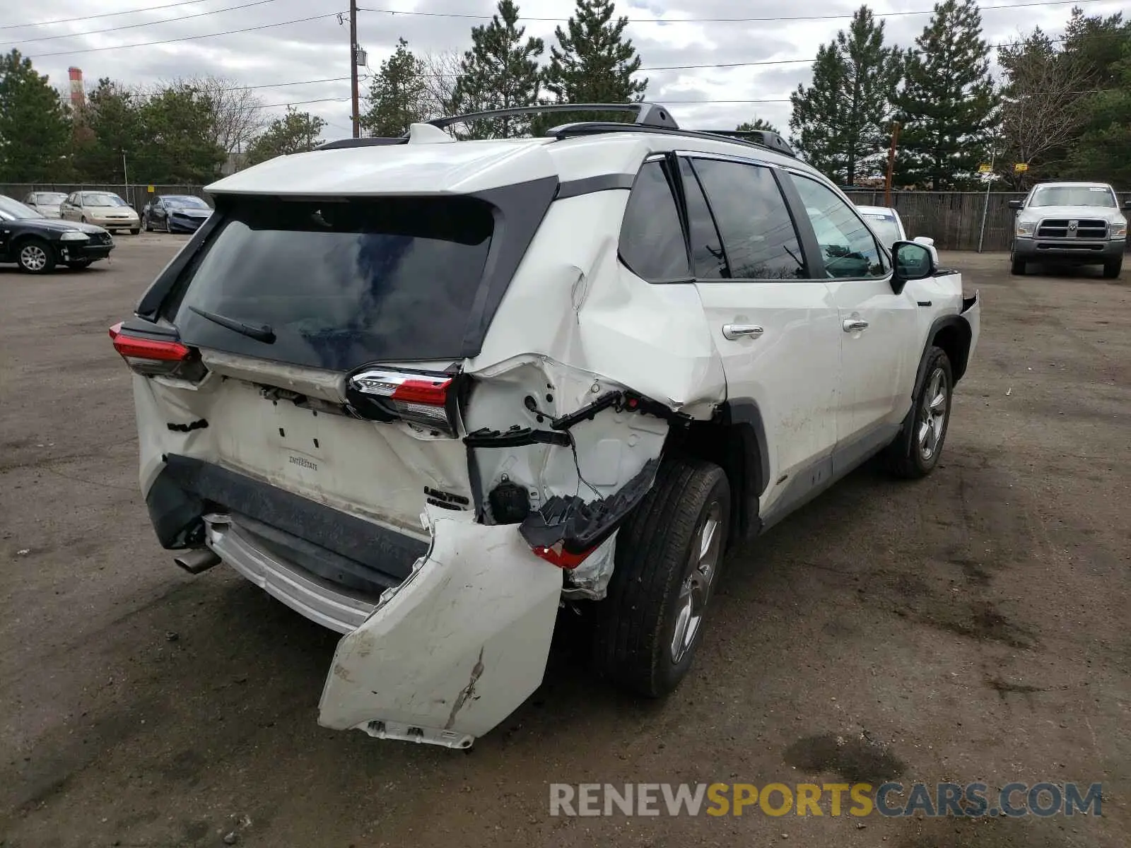 4 Photograph of a damaged car 2T3DWRFV2LW059980 TOYOTA RAV4 2020