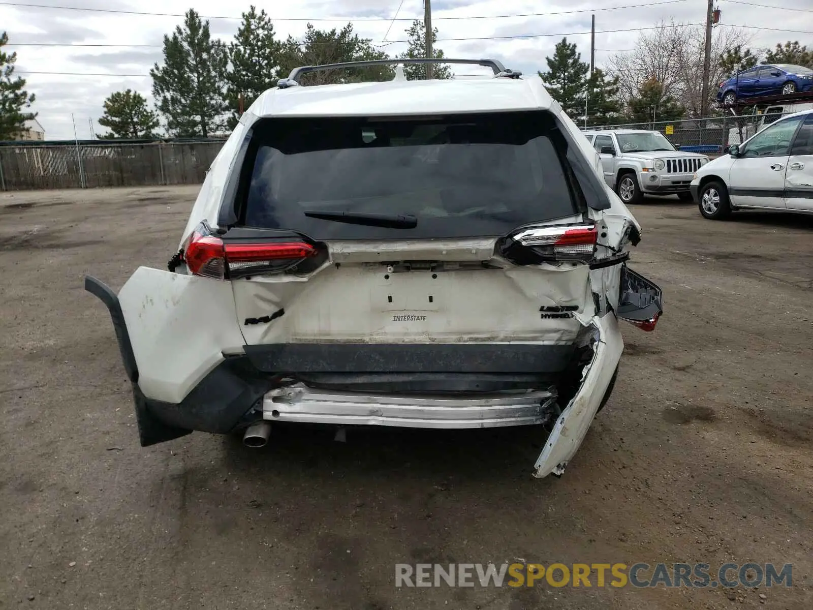 9 Photograph of a damaged car 2T3DWRFV2LW059980 TOYOTA RAV4 2020