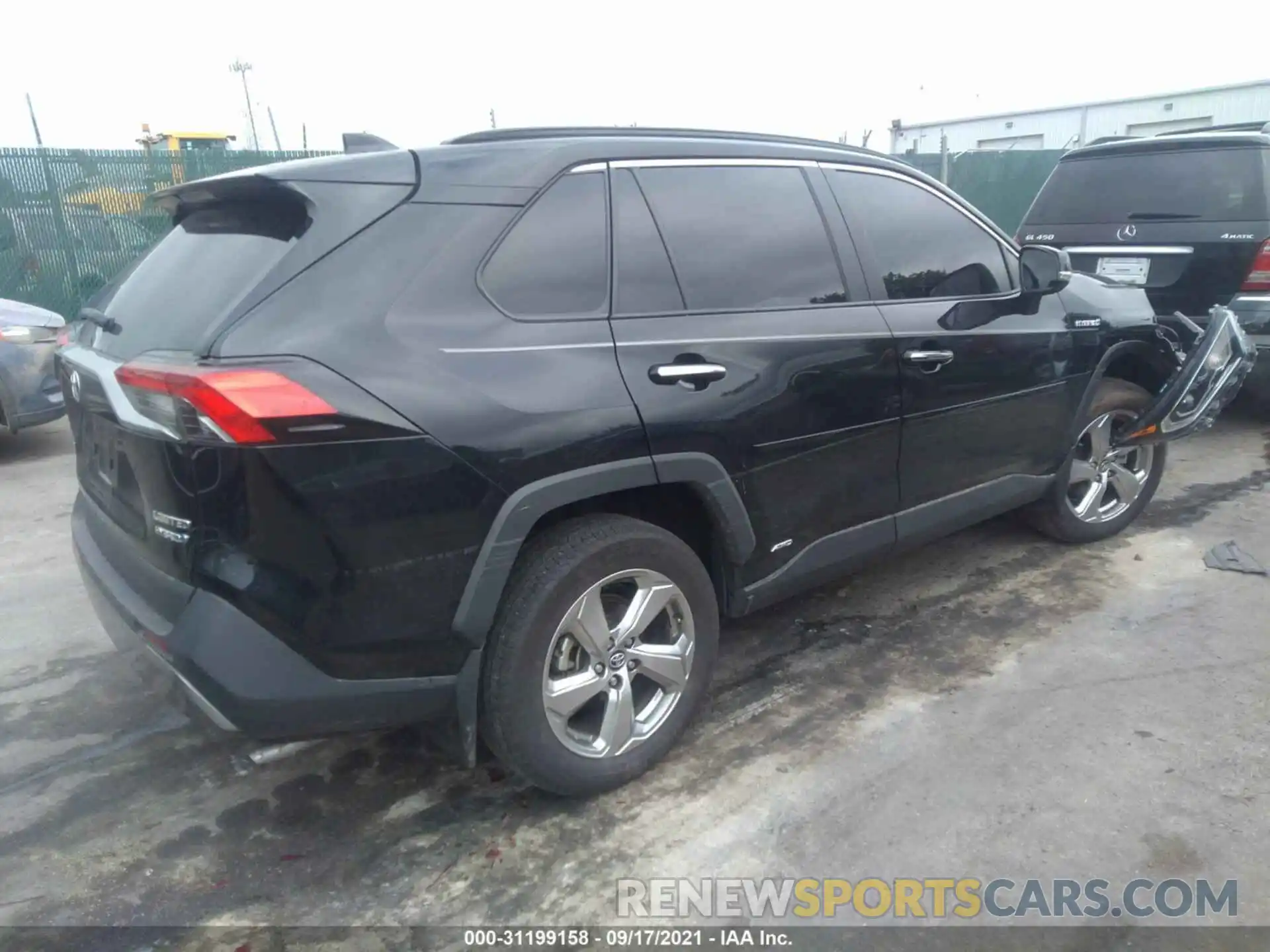 4 Photograph of a damaged car 2T3DWRFV3LW055842 TOYOTA RAV4 2020