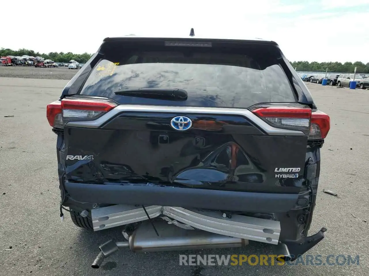 6 Photograph of a damaged car 2T3DWRFV3LW069174 TOYOTA RAV4 2020