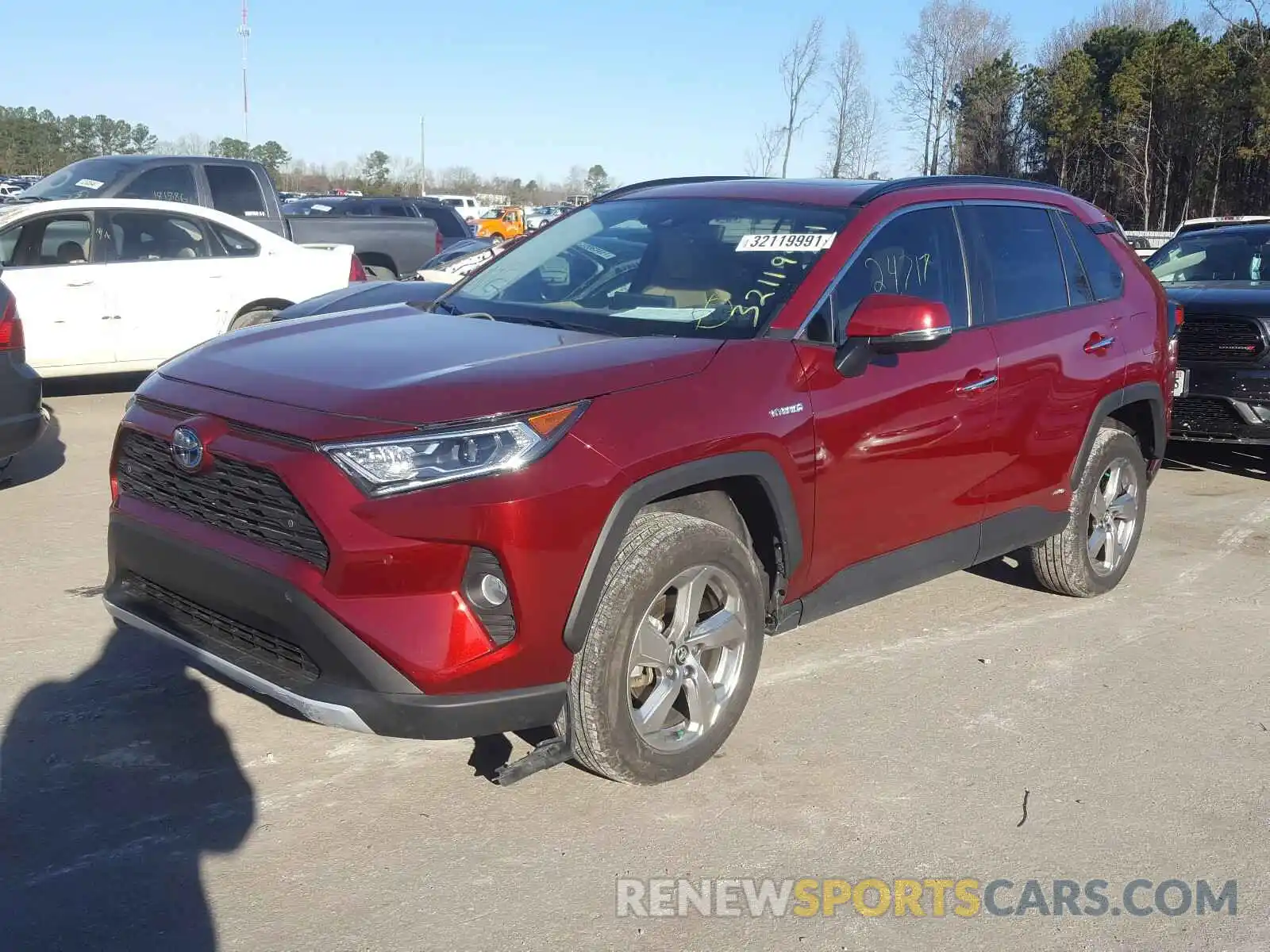 2 Photograph of a damaged car 2T3DWRFV5LW054739 TOYOTA RAV4 2020