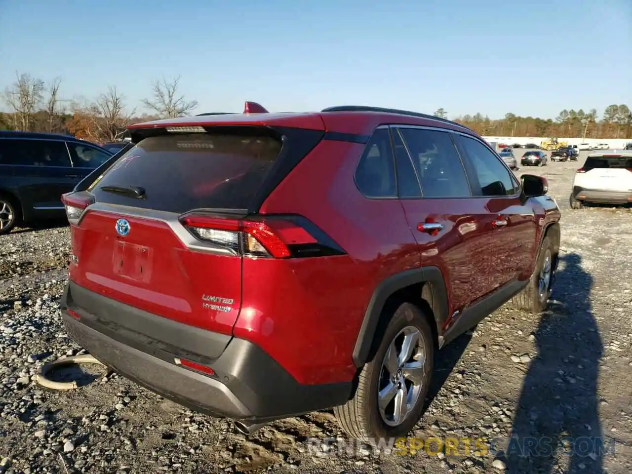 4 Photograph of a damaged car 2T3DWRFV6LW073736 TOYOTA RAV4 2020