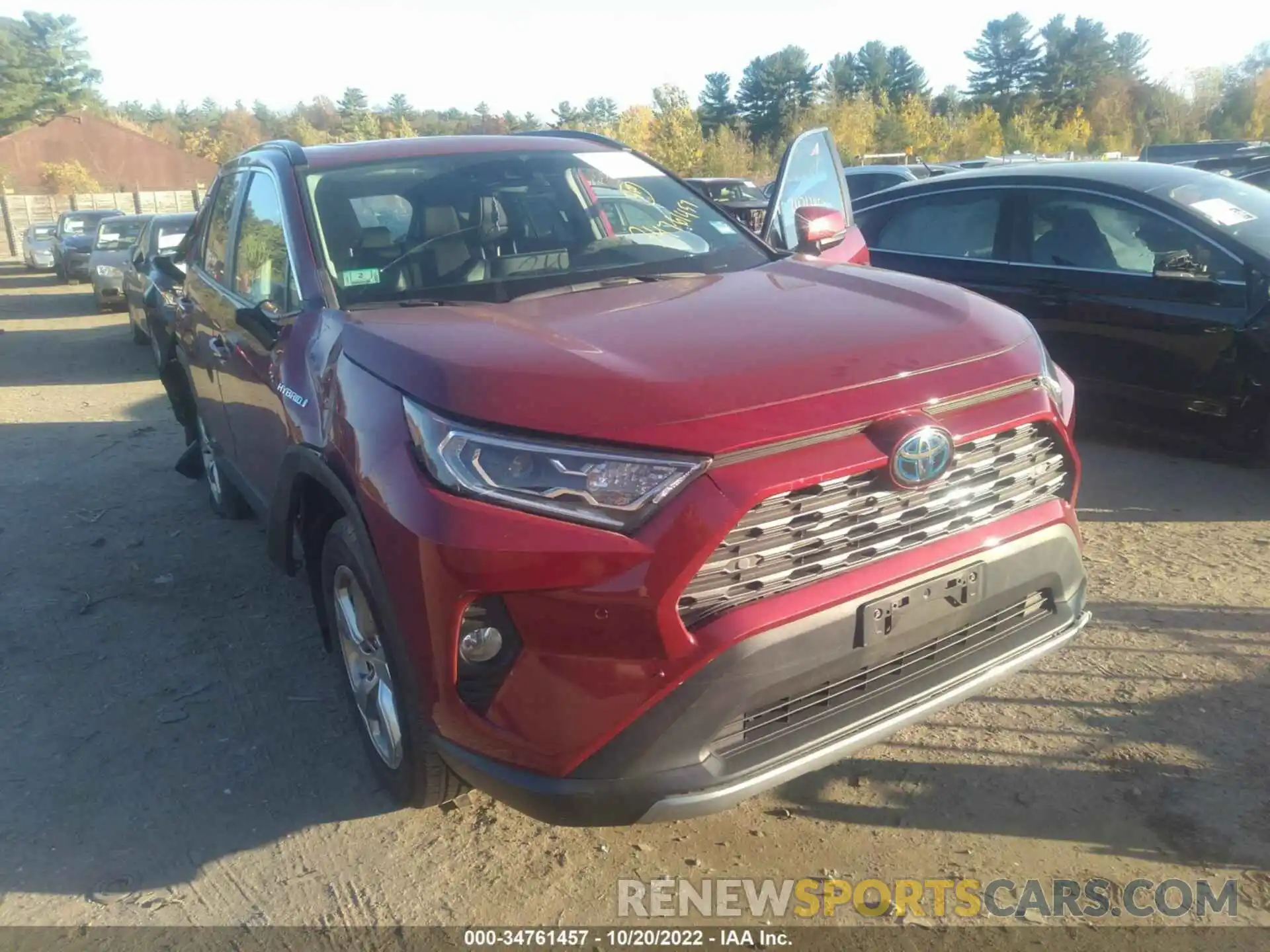 1 Photograph of a damaged car 2T3DWRFVXLW066353 TOYOTA RAV4 2020