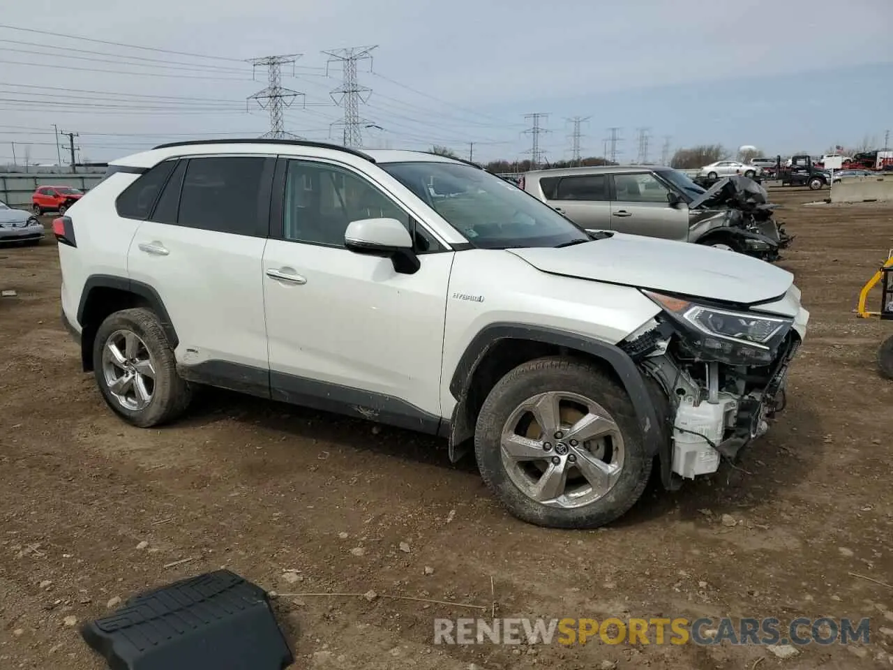 4 Photograph of a damaged car 2T3DWRFVXLW068930 TOYOTA RAV4 2020