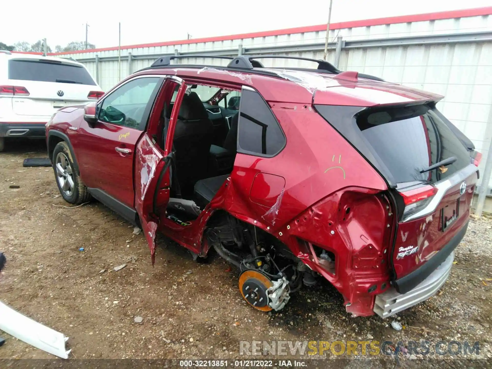 6 Photograph of a damaged car 2T3DWRFVXLW070466 TOYOTA RAV4 2020