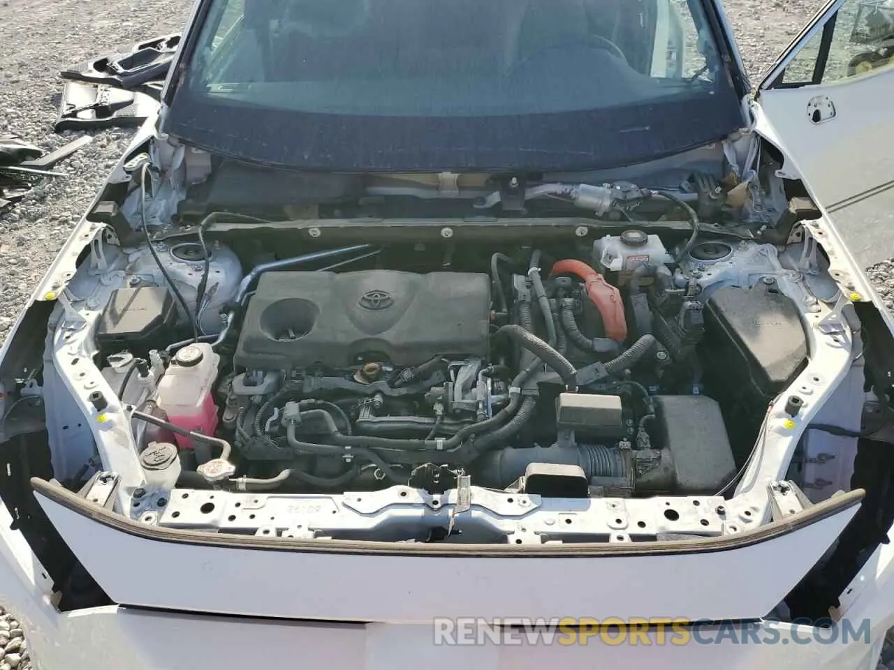 11 Photograph of a damaged car 2T3EWRFV3LW055618 TOYOTA RAV4 2020