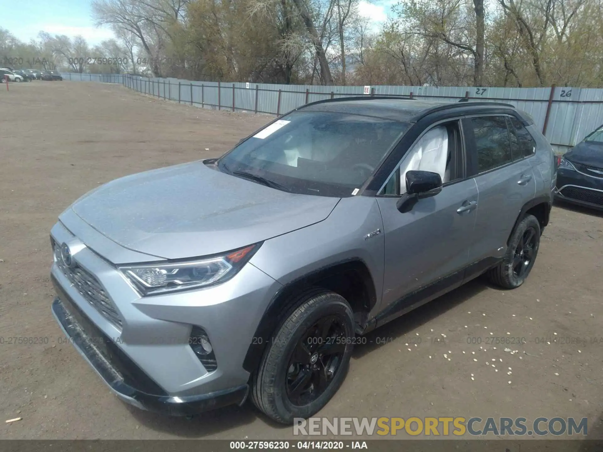 2 Photograph of a damaged car 2T3EWRFV3LW066912 TOYOTA RAV4 2020