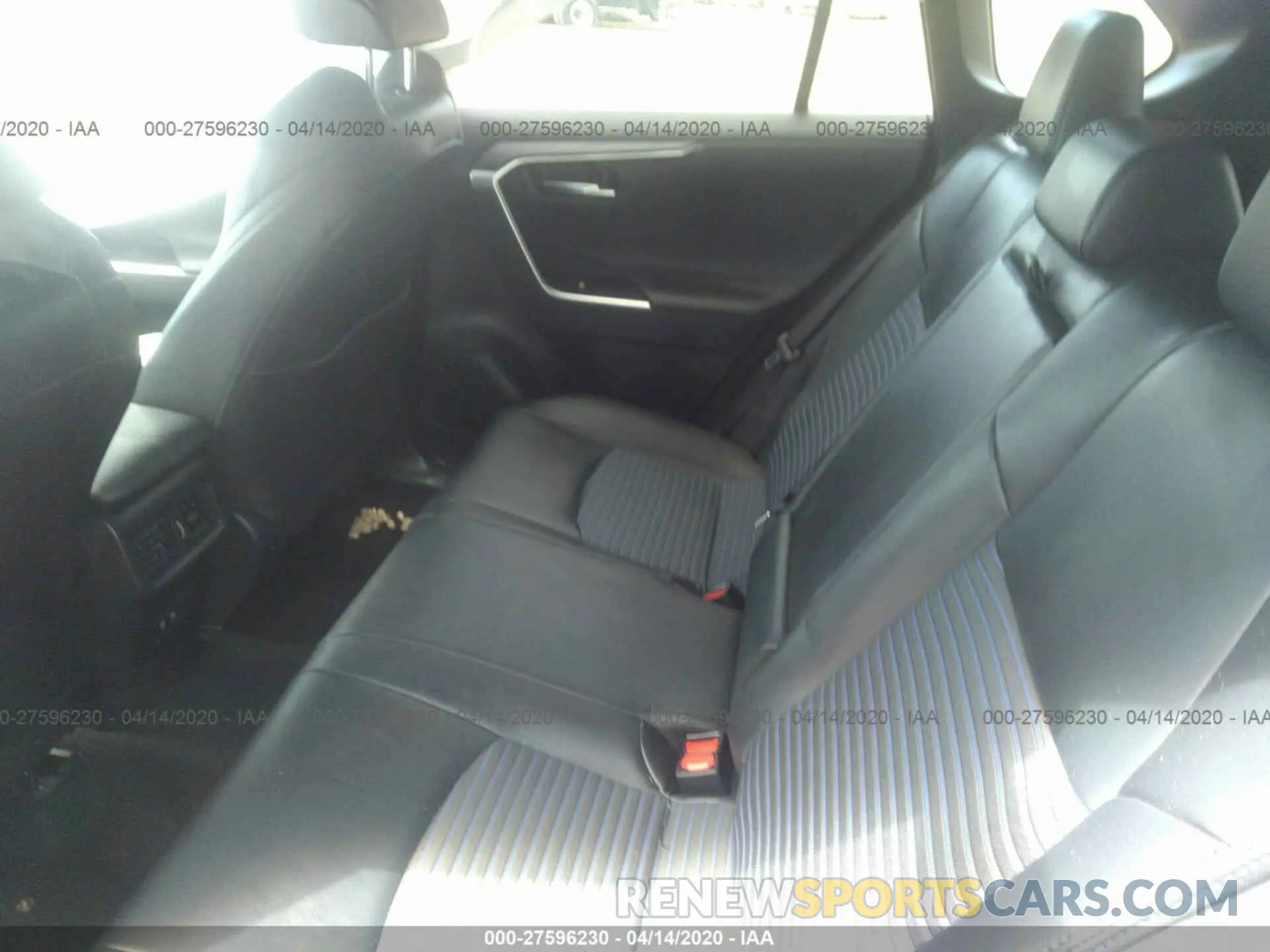 8 Photograph of a damaged car 2T3EWRFV3LW066912 TOYOTA RAV4 2020