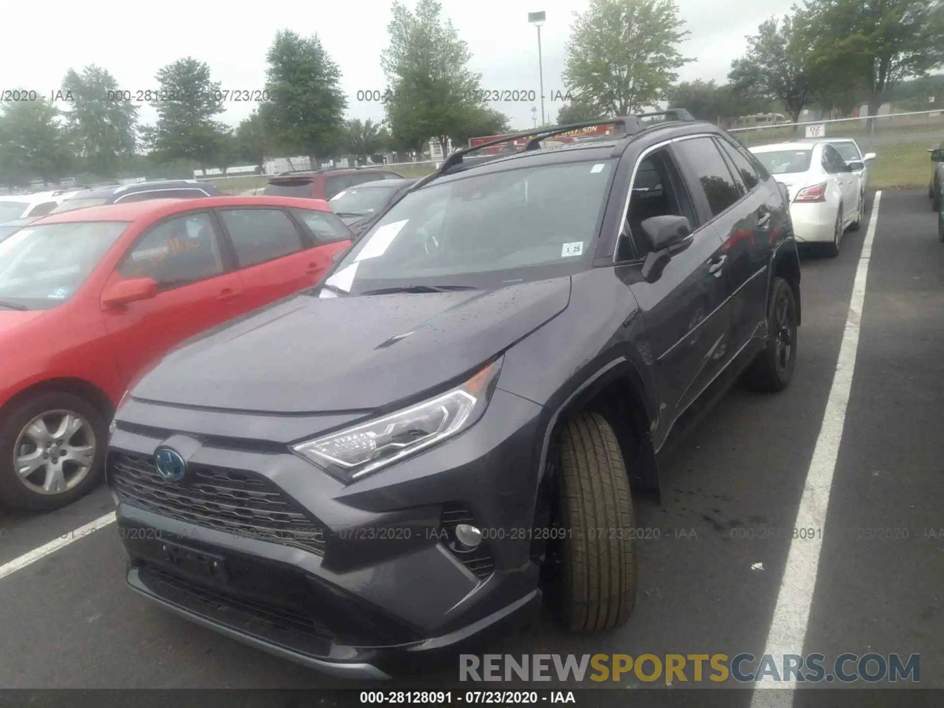 2 Photograph of a damaged car 2T3EWRFV8LW060586 TOYOTA RAV4 2020