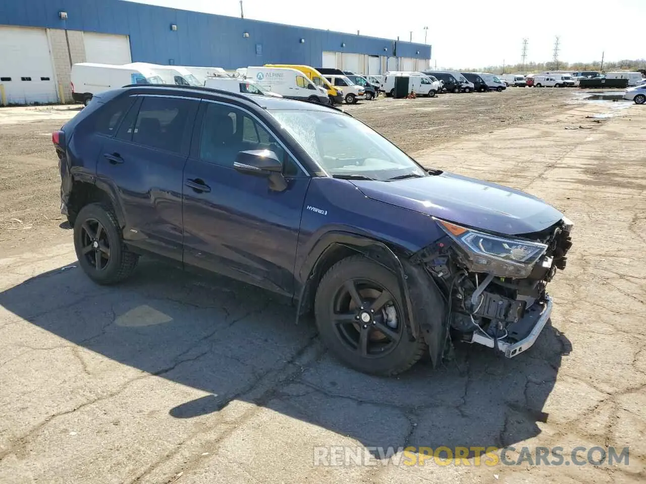 4 Photograph of a damaged car 2T3EWRFV8LW081440 TOYOTA RAV4 2020