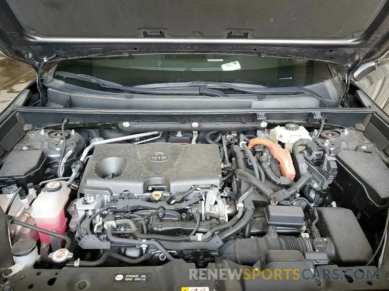 11 Photograph of a damaged car 2T3EWRFV8LW088985 TOYOTA RAV4 2020