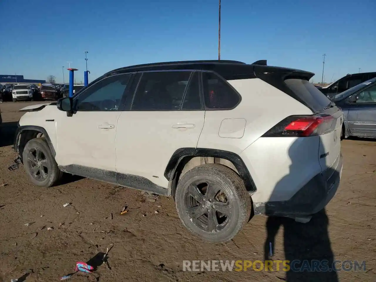 2 Photograph of a damaged car 2T3EWRFVXLW062839 TOYOTA RAV4 2020