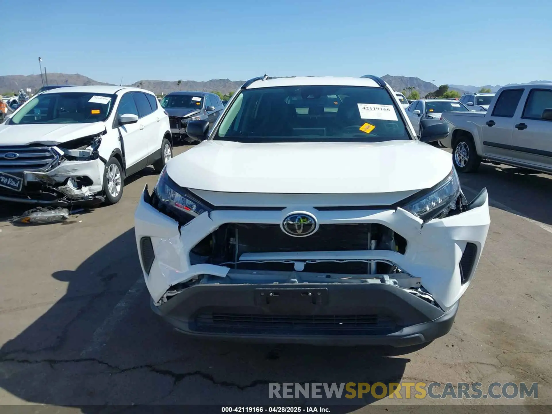 13 Photograph of a damaged car 2T3F1RFV0LC090346 TOYOTA RAV4 2020