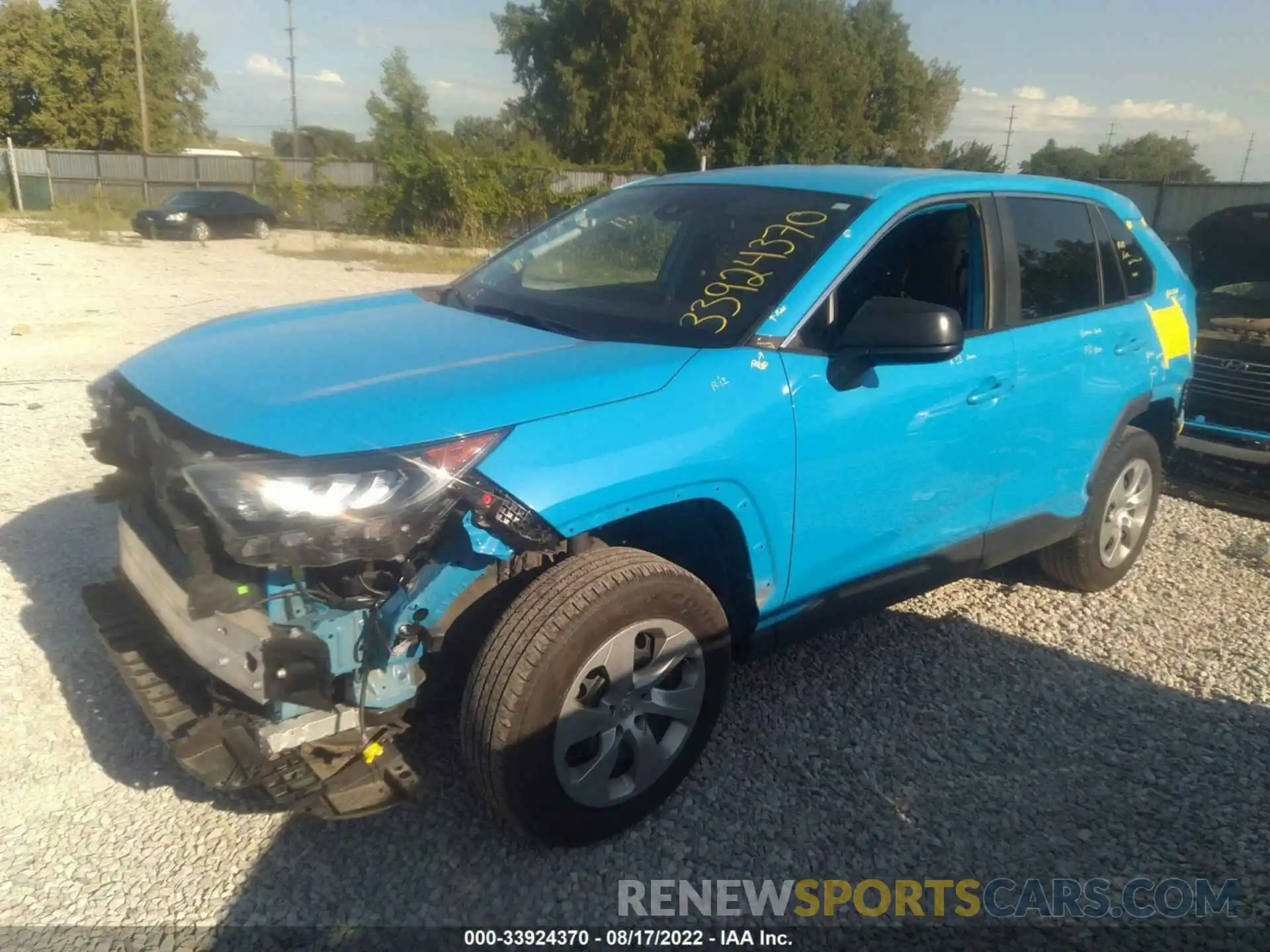 2 Photograph of a damaged car 2T3F1RFV0LC137567 TOYOTA RAV4 2020