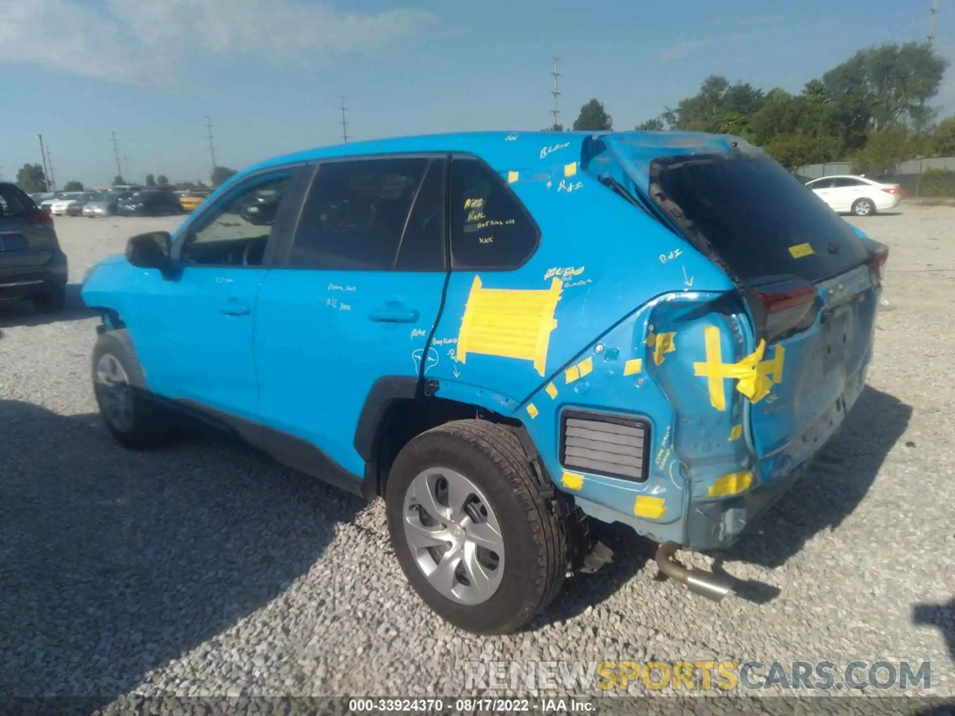 3 Photograph of a damaged car 2T3F1RFV0LC137567 TOYOTA RAV4 2020