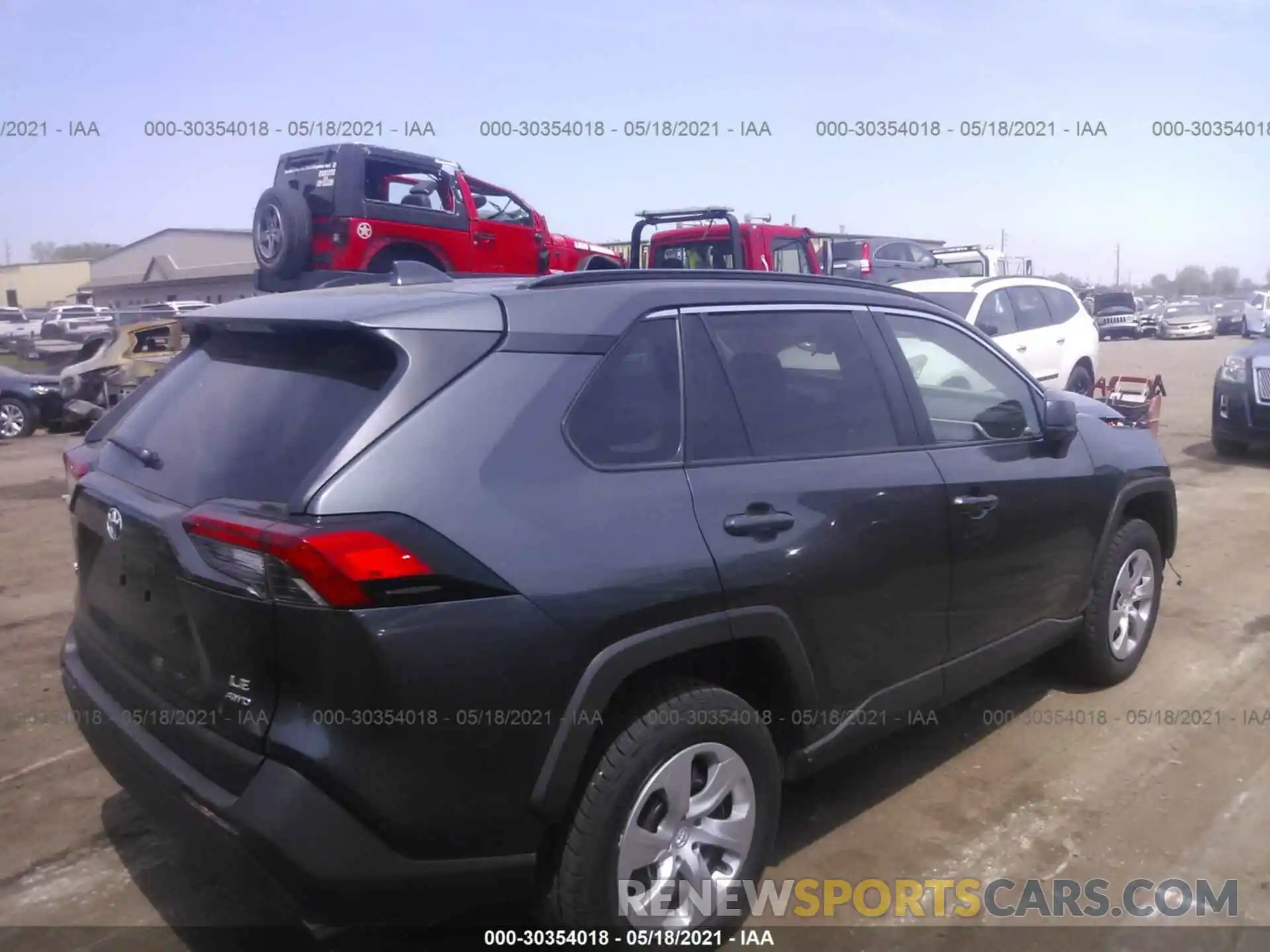 4 Photograph of a damaged car 2T3F1RFV1LC097662 TOYOTA RAV4 2020