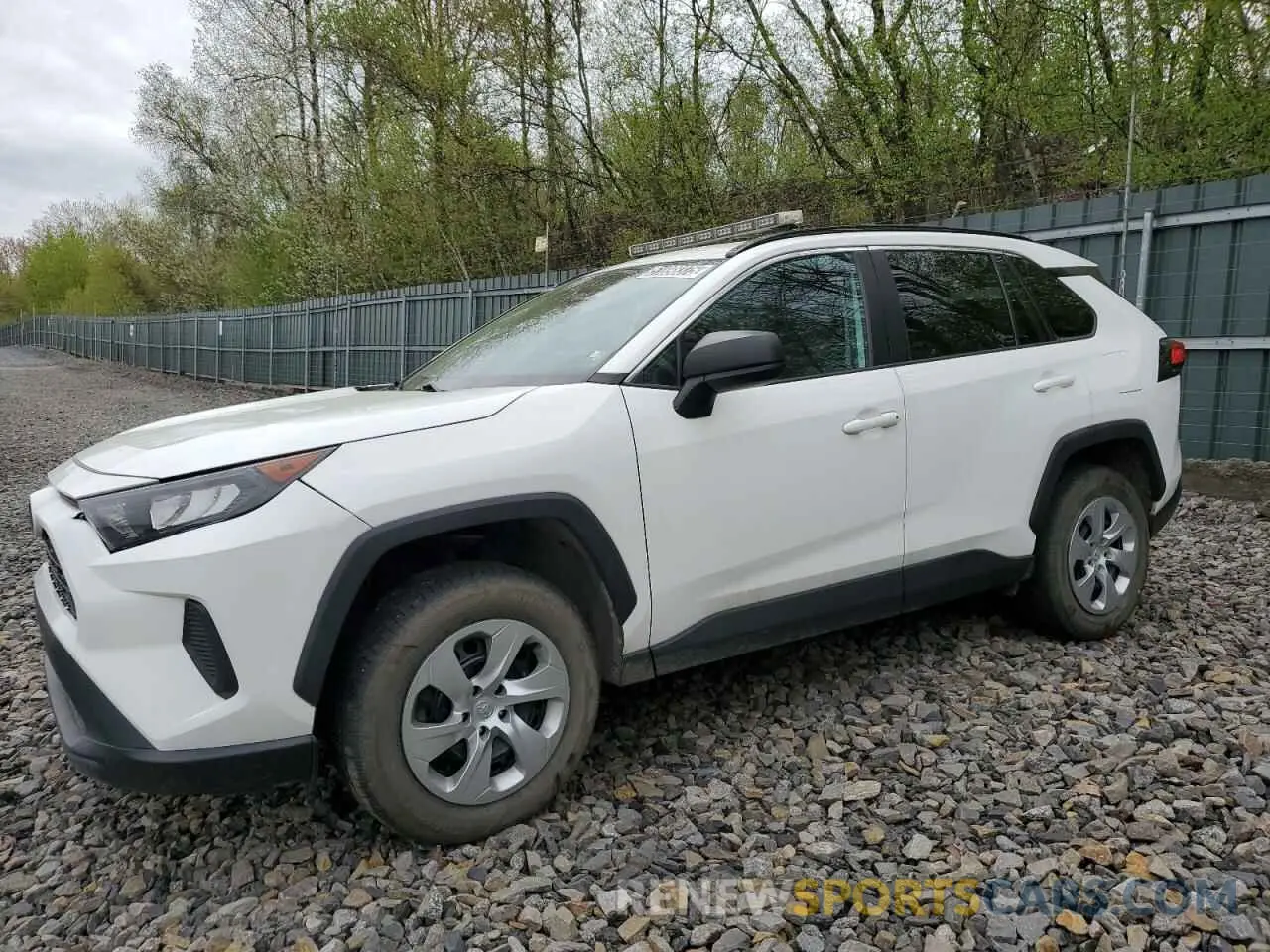 1 Photograph of a damaged car 2T3F1RFV1LC100947 TOYOTA RAV4 2020