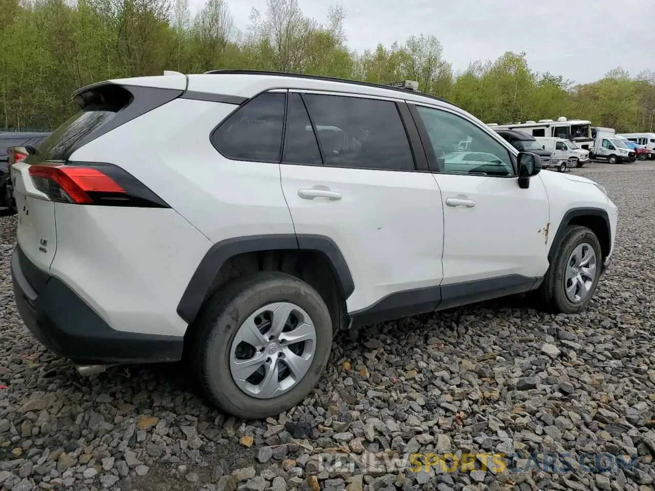 3 Photograph of a damaged car 2T3F1RFV1LC100947 TOYOTA RAV4 2020