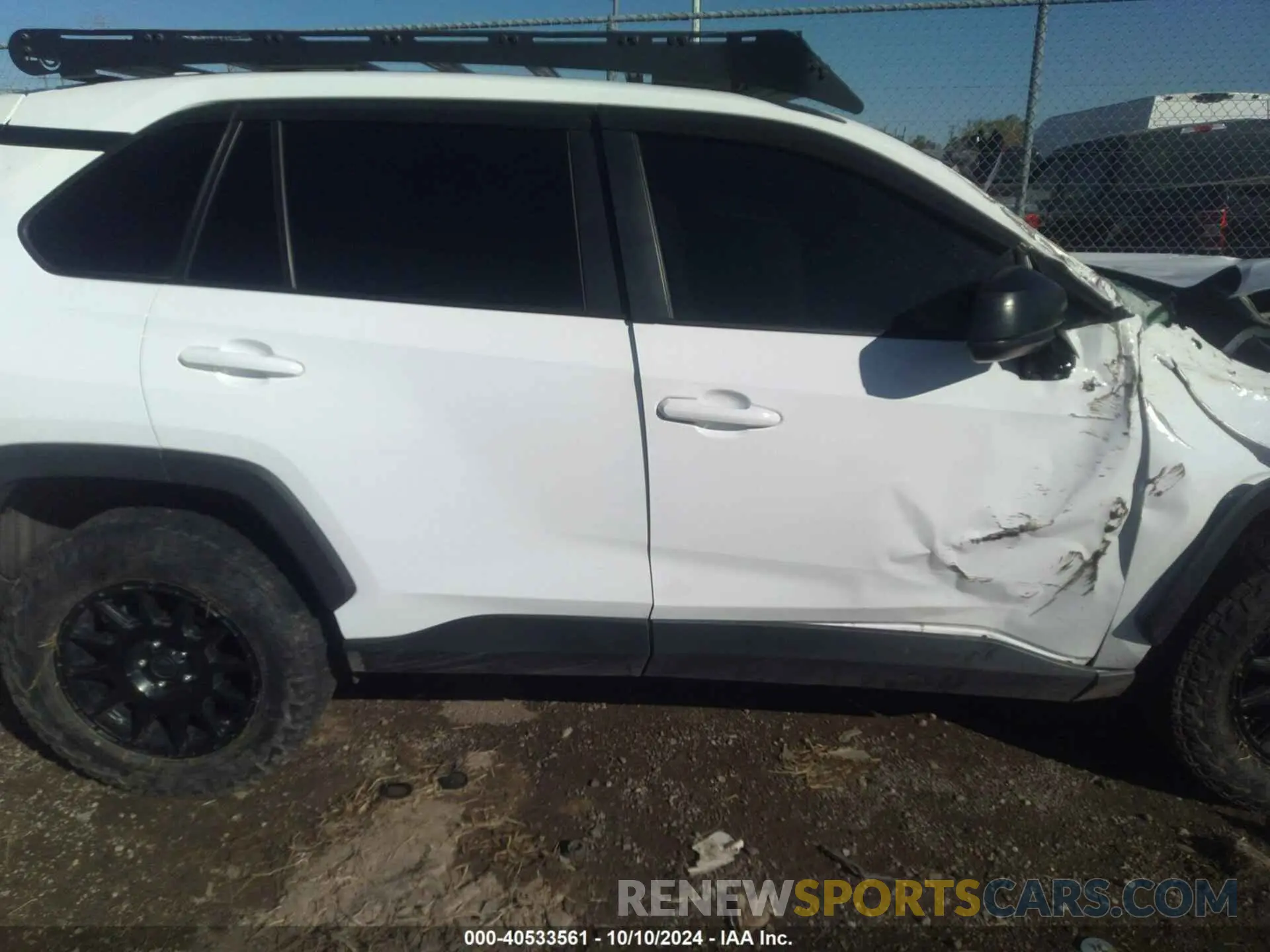 13 Photograph of a damaged car 2T3F1RFV1LC120762 TOYOTA RAV4 2020