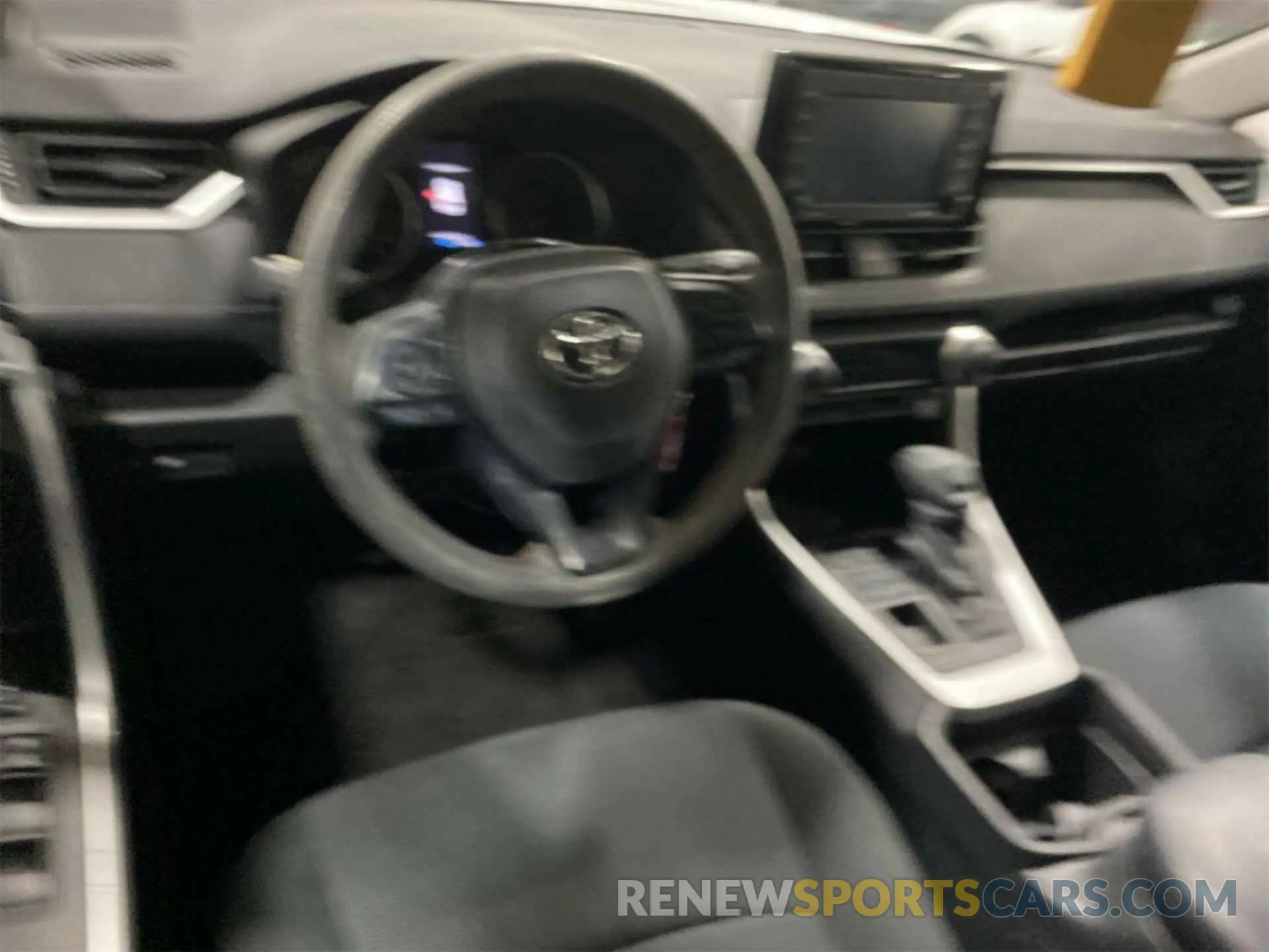 23 Photograph of a damaged car 2T3F1RFV1LW111090 TOYOTA RAV4 2020