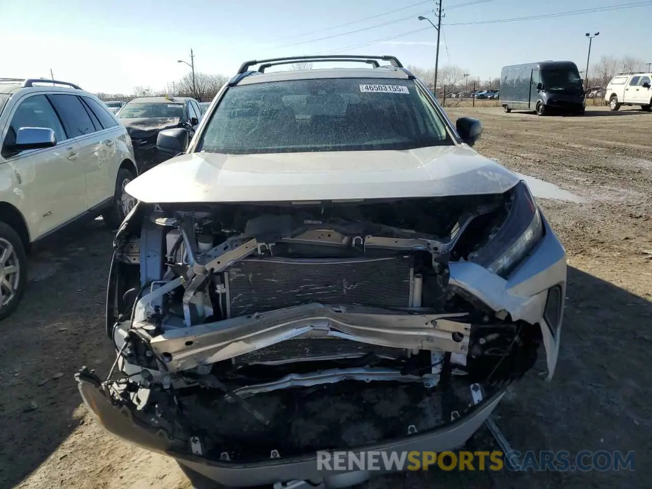5 Photograph of a damaged car 2T3F1RFV1LW115284 TOYOTA RAV4 2020