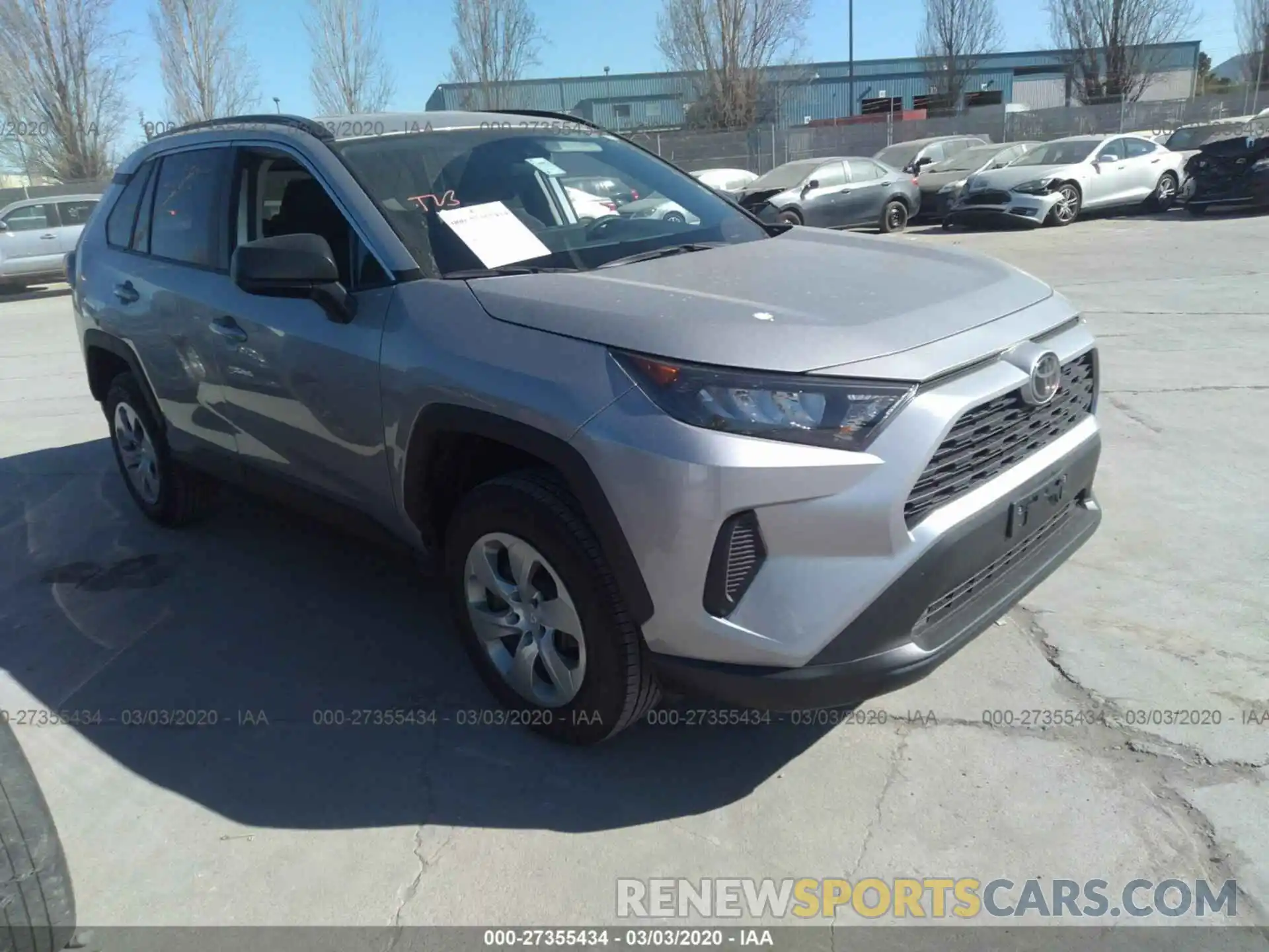 1 Photograph of a damaged car 2T3F1RFV2LC082832 TOYOTA RAV4 2020