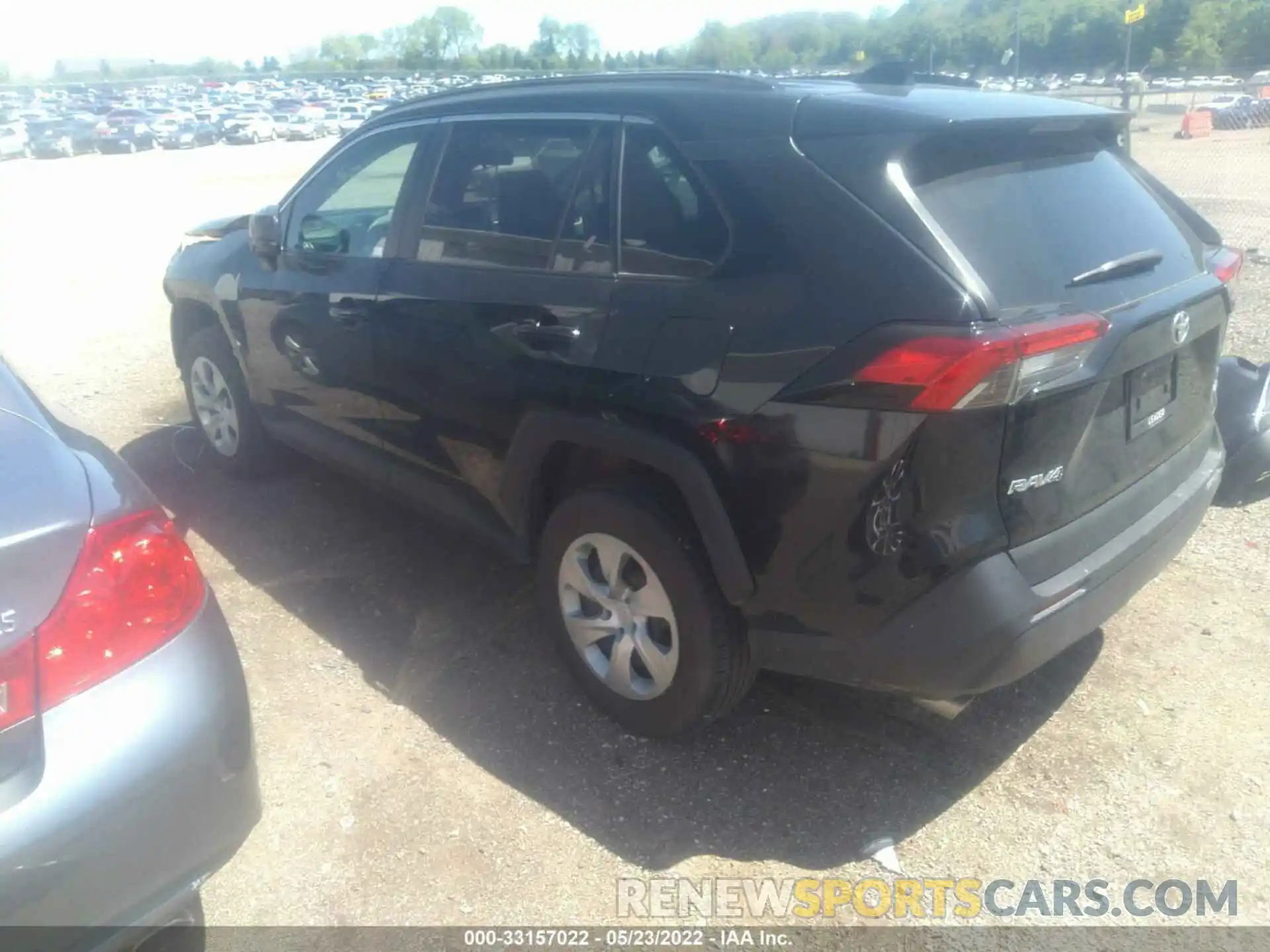 3 Photograph of a damaged car 2T3F1RFV2LC084645 TOYOTA RAV4 2020