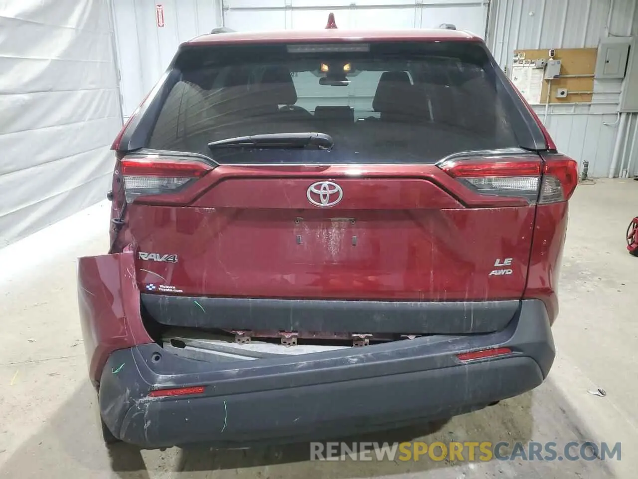 6 Photograph of a damaged car 2T3F1RFV2LC108491 TOYOTA RAV4 2020
