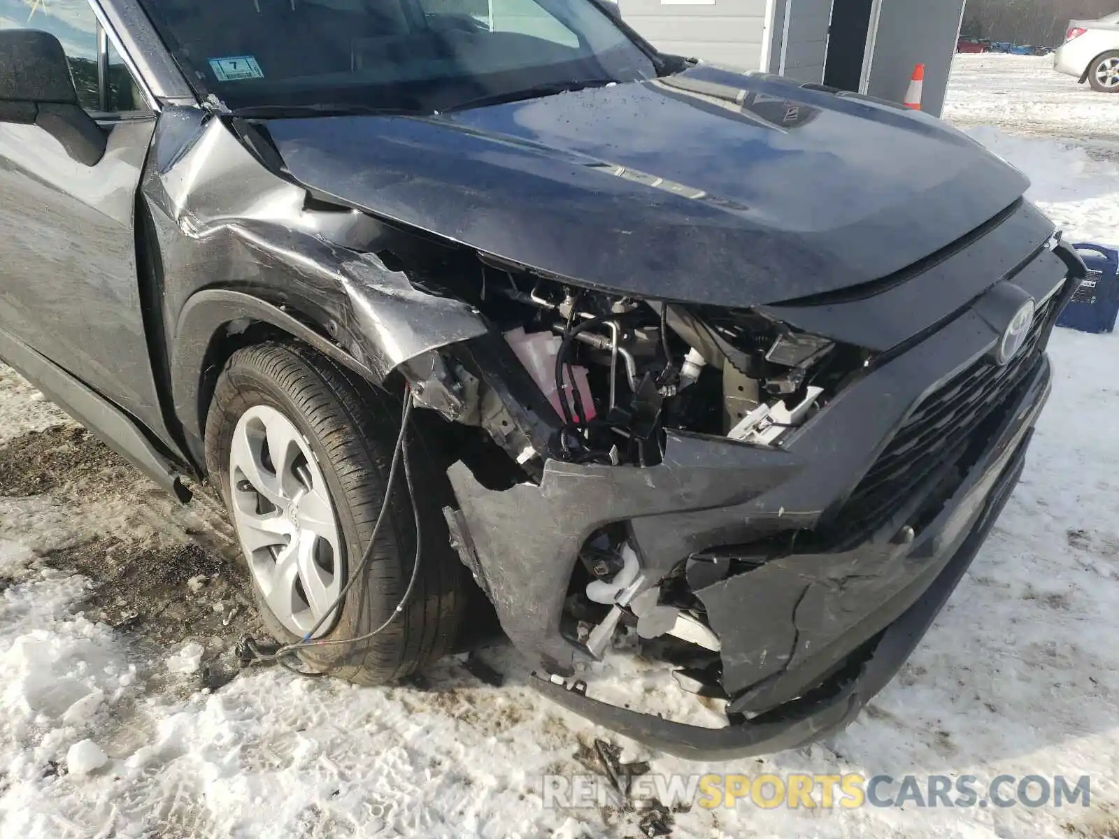 9 Photograph of a damaged car 2T3F1RFV2LC109382 TOYOTA RAV4 2020