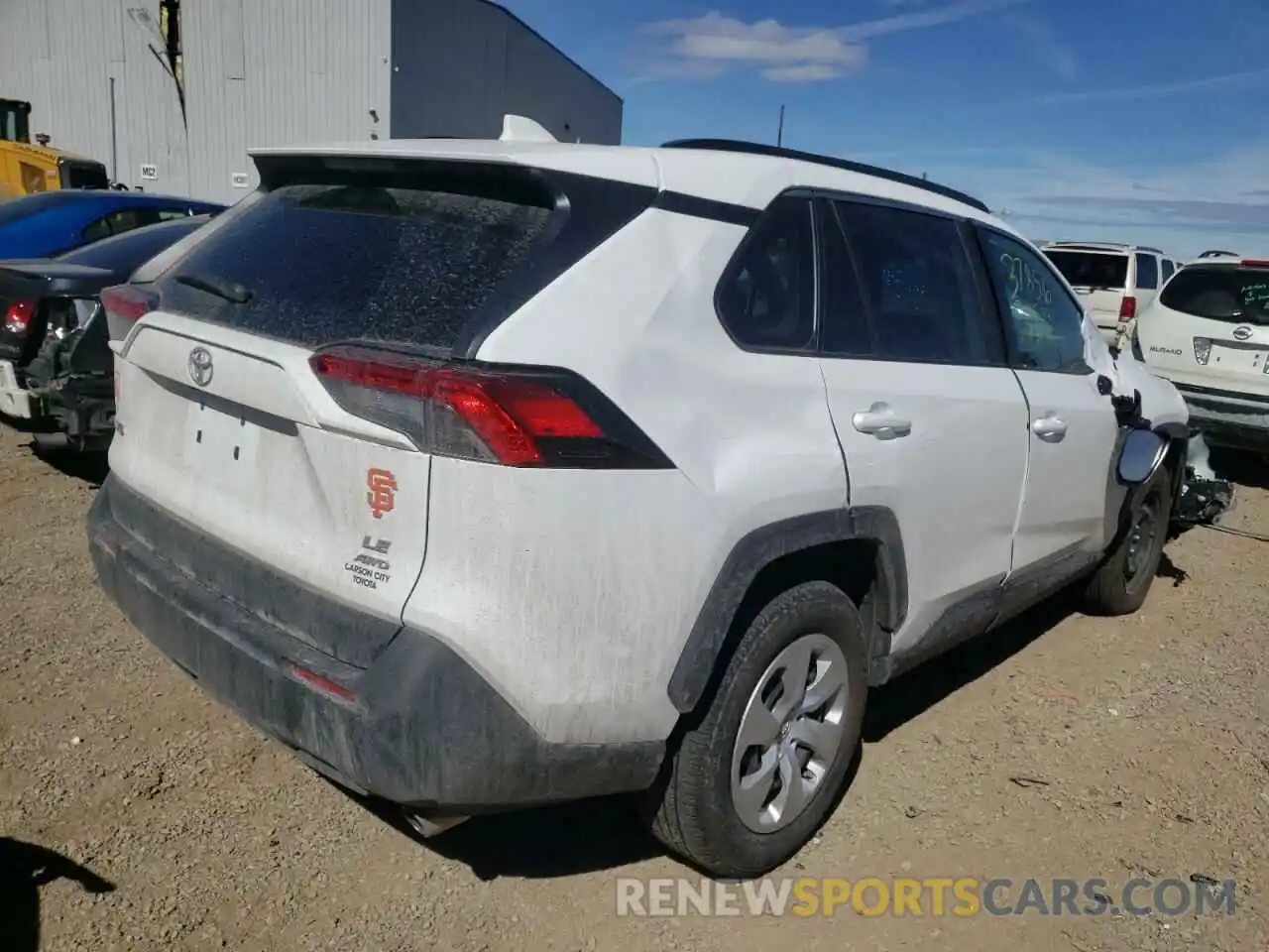 4 Photograph of a damaged car 2T3F1RFV2LC131575 TOYOTA RAV4 2020