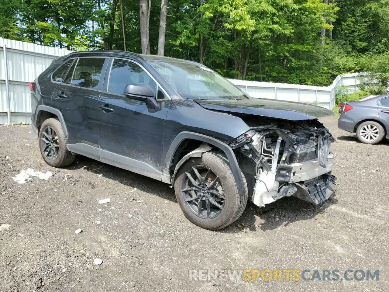 4 Photograph of a damaged car 2T3F1RFV2LC135061 TOYOTA RAV4 2020