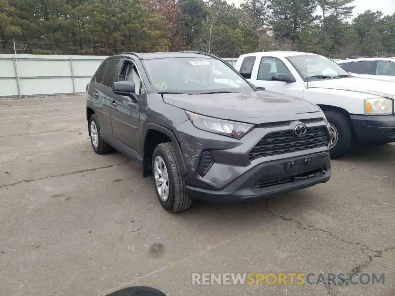 1 Photograph of a damaged car 2T3F1RFV2LW117173 TOYOTA RAV4 2020