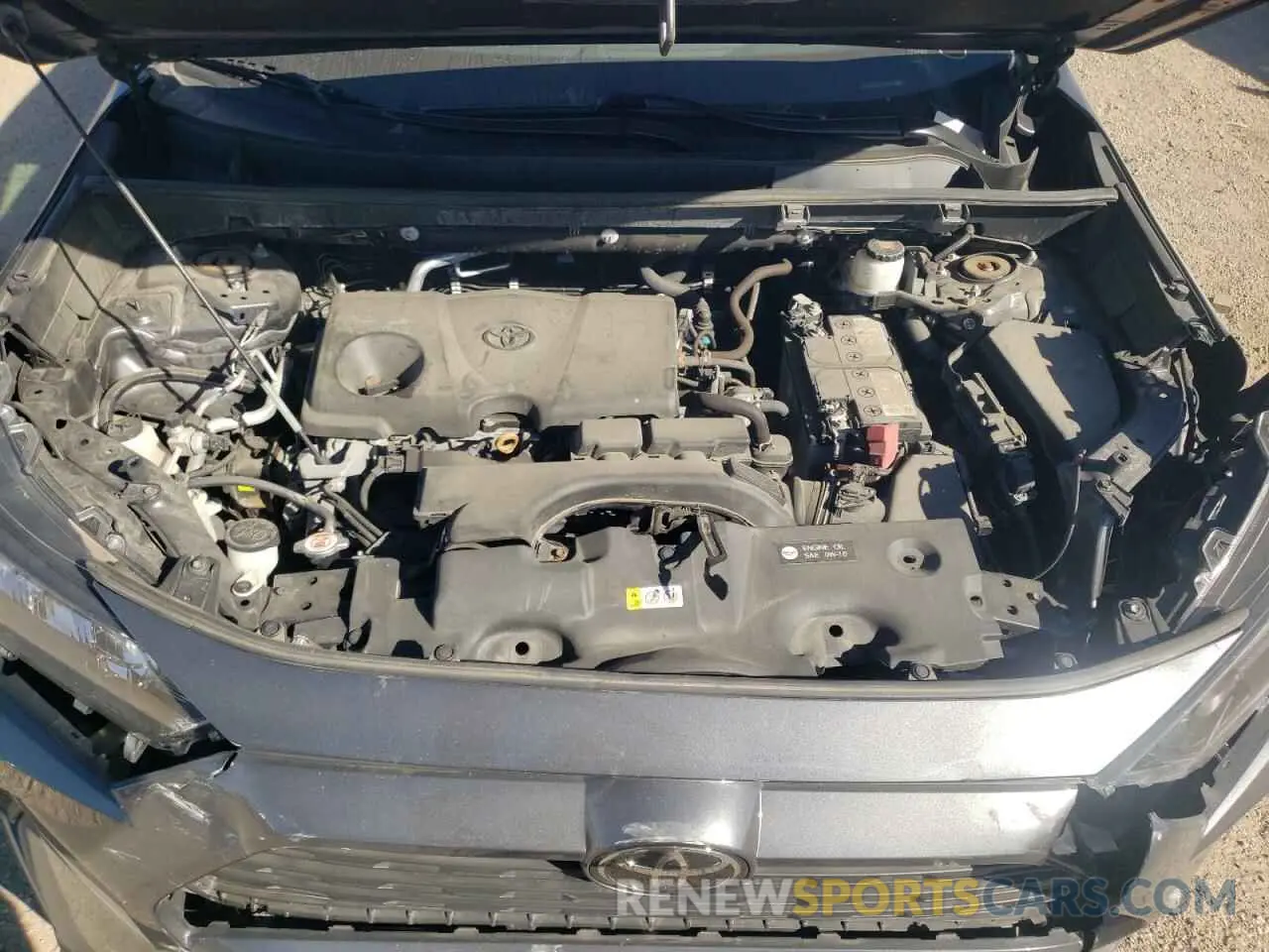 11 Photograph of a damaged car 2T3F1RFV3LC072942 TOYOTA RAV4 2020